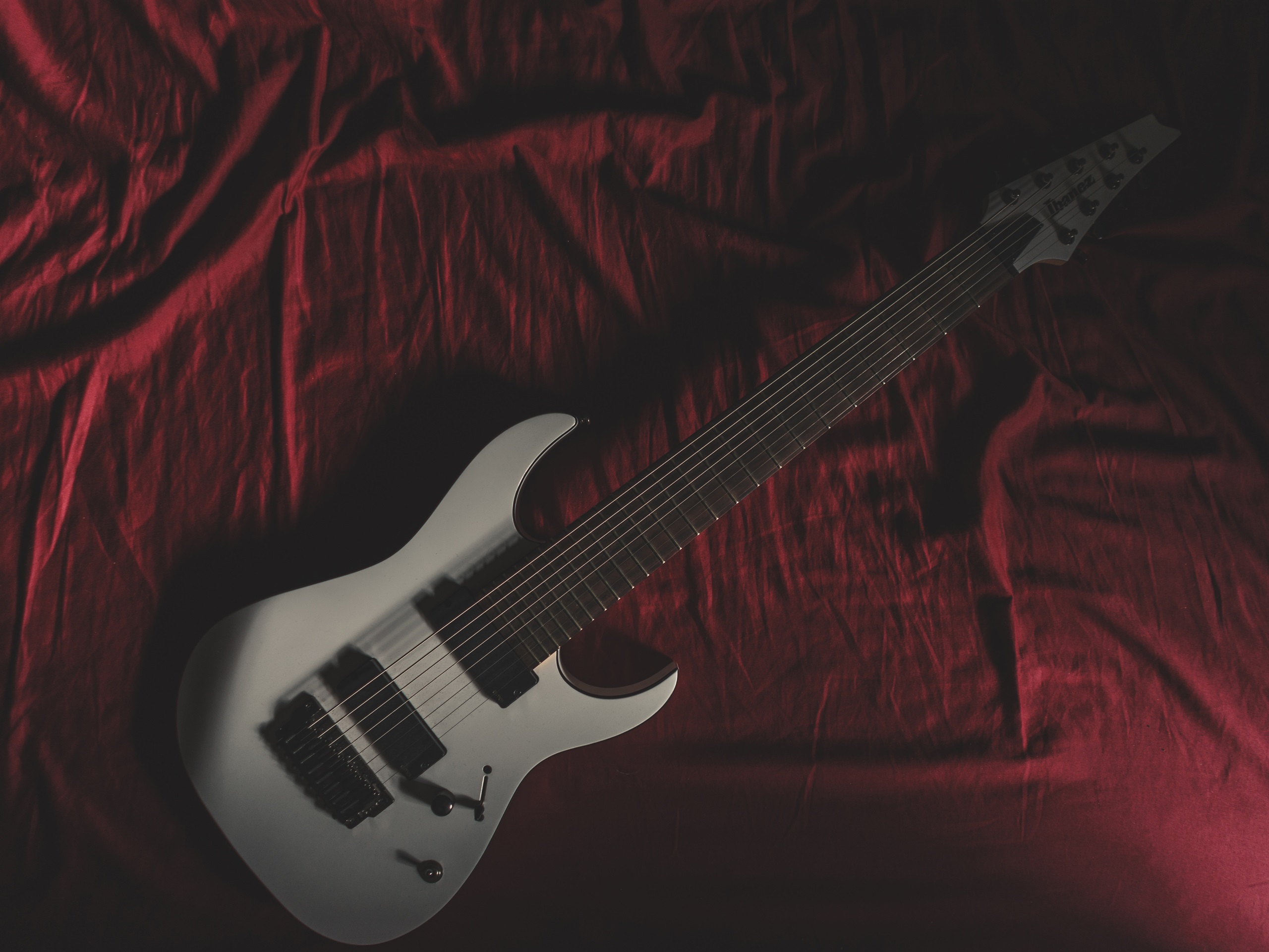 4k Images Wallpaper Guitar - HD Wallpaper 