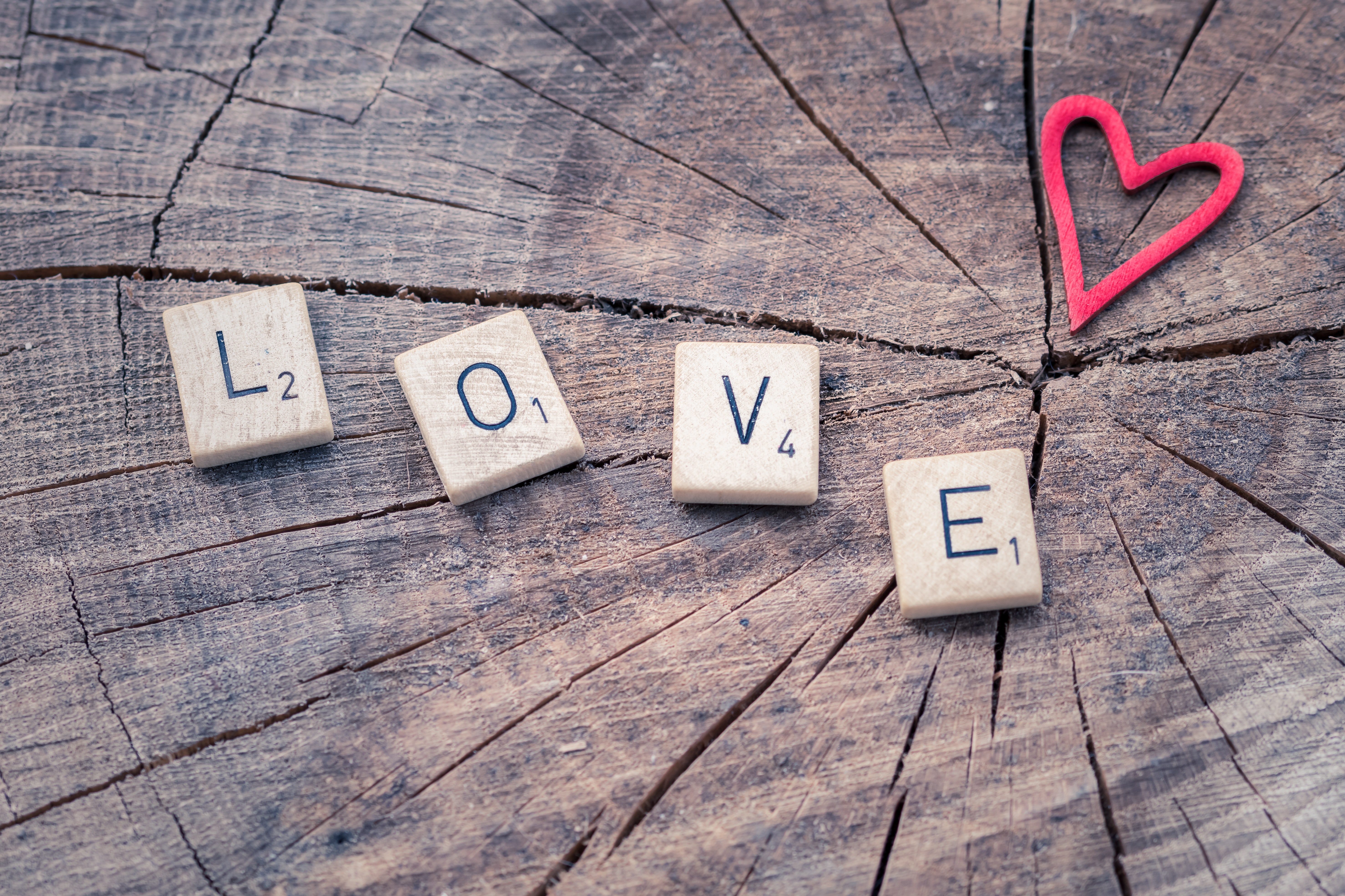 Love Scrabble Letters - HD Wallpaper 