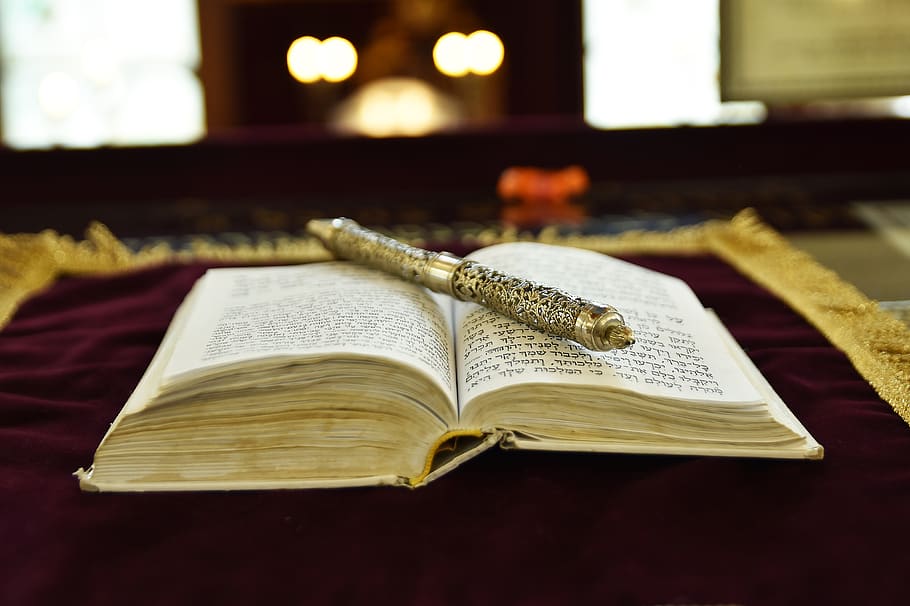 Book, Holy, Bible, Religious, Reading, Religion, God, - Bible - HD Wallpaper 