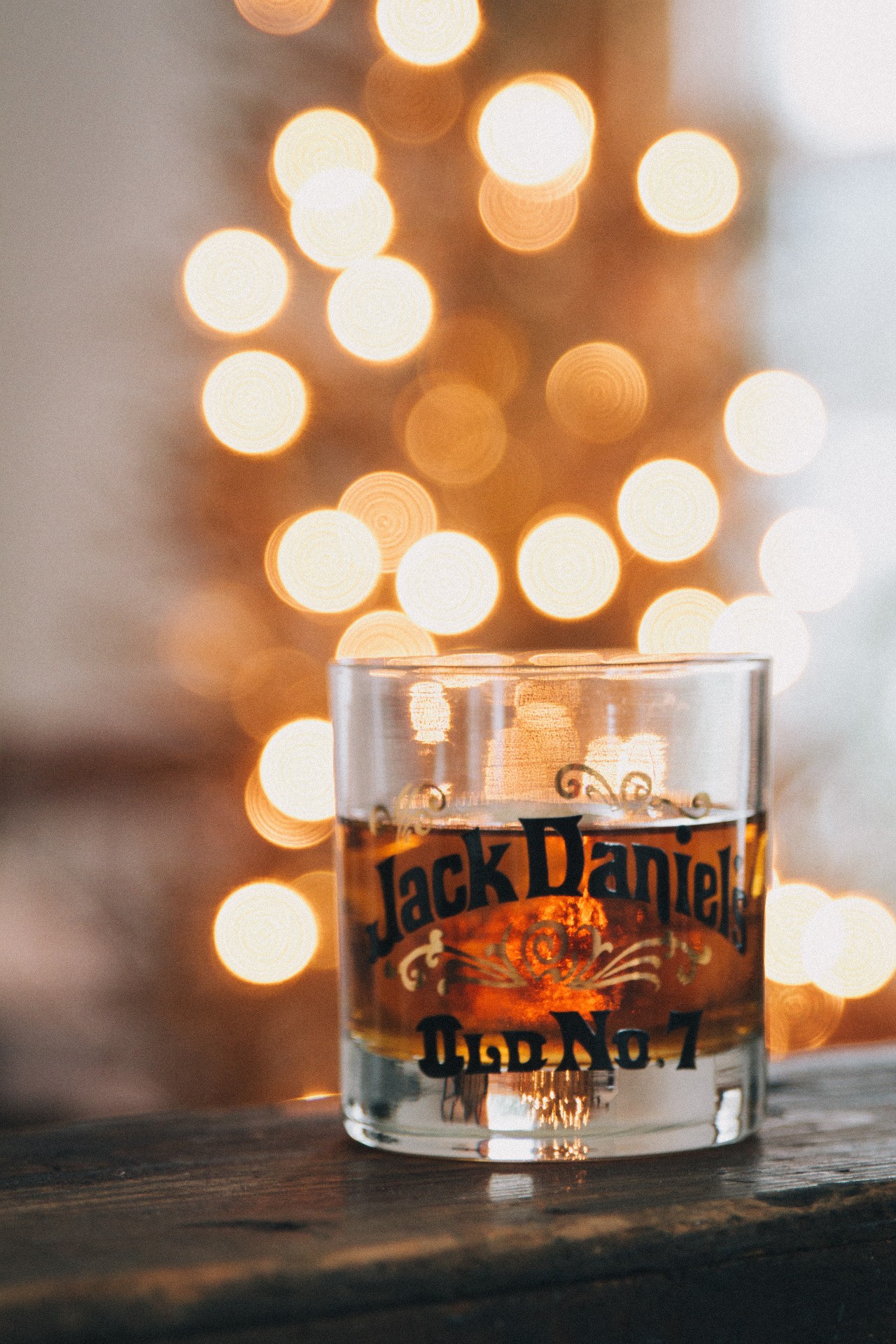 Jack Daniels Glass Whisky - Whisky Wallpaper For Mobile - HD Wallpaper 