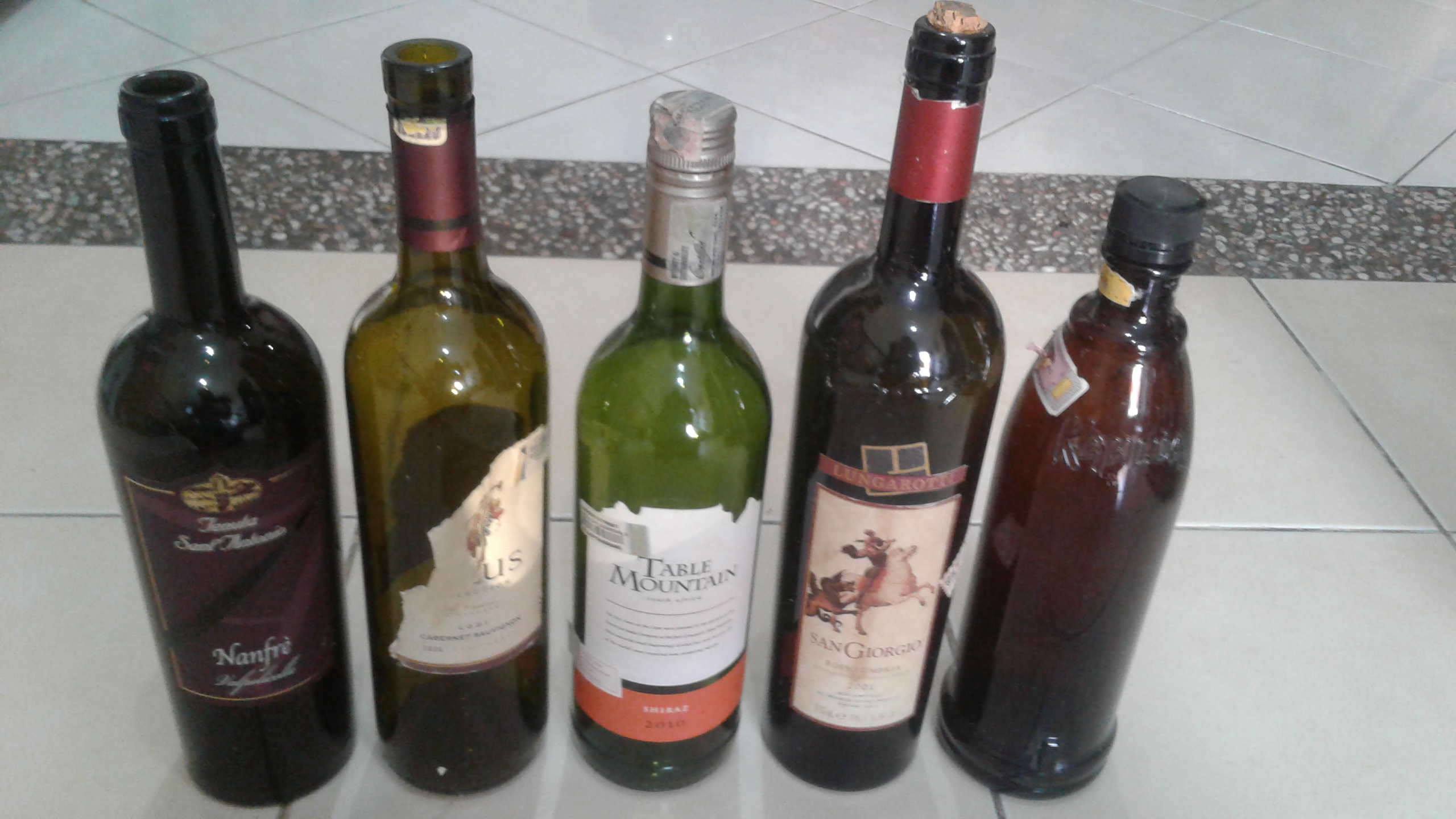 Wine Bottle - HD Wallpaper 