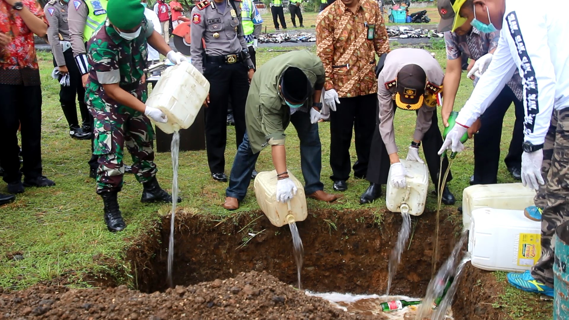 Plantation - HD Wallpaper 