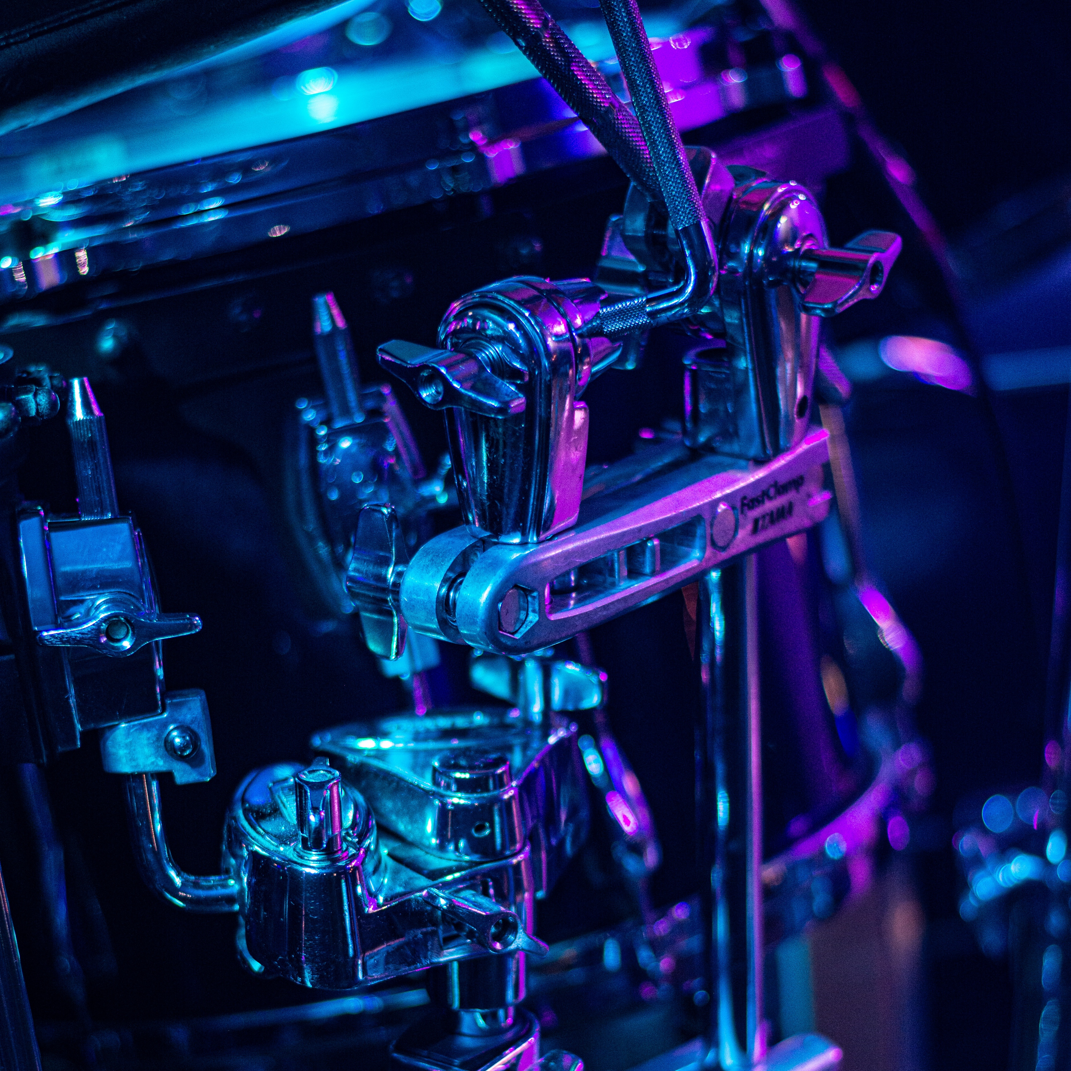 Wallpaper Drum, Metal, Chrome, Stand, Mount - HD Wallpaper 