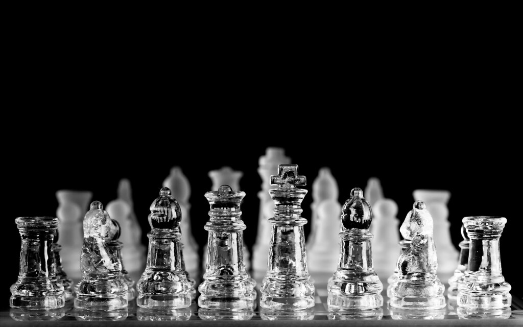 Glass Chess Background Hd - HD Wallpaper 