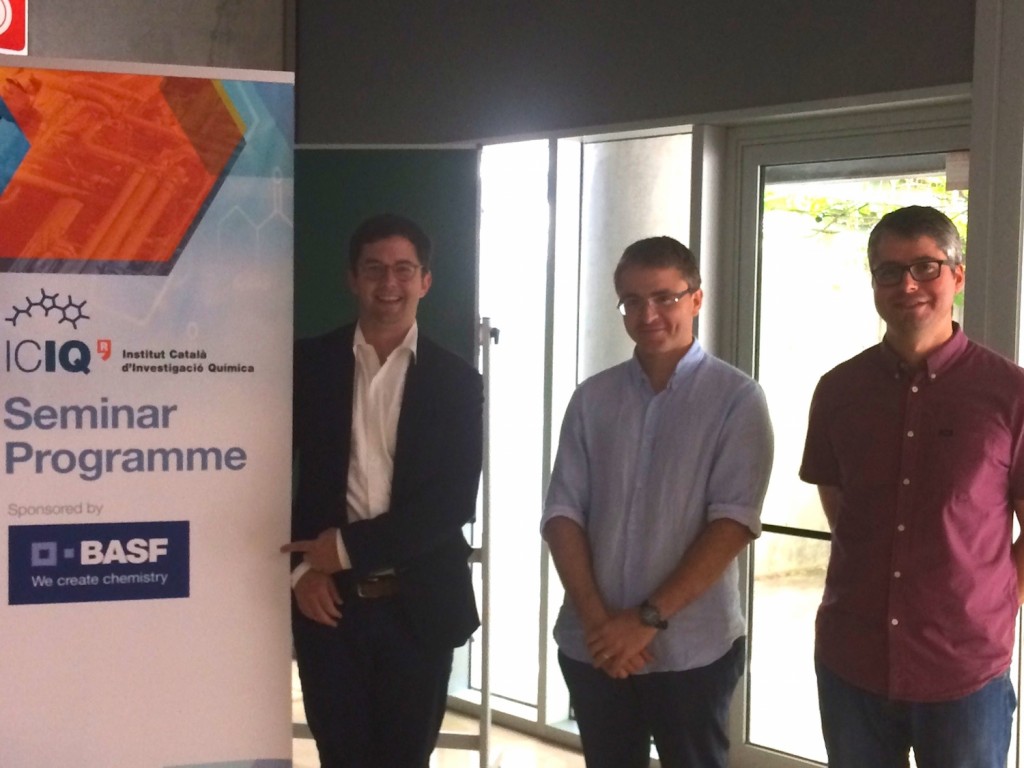 Picture Seminar Rknowles - Standing - HD Wallpaper 