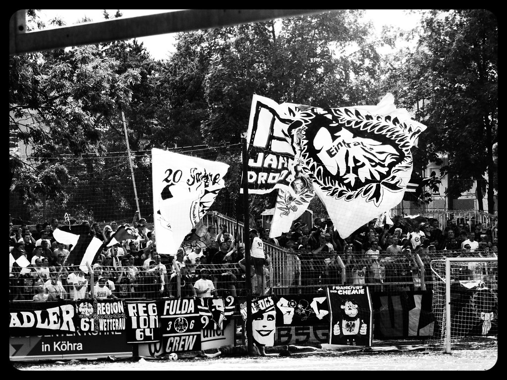 Monochrome - HD Wallpaper 