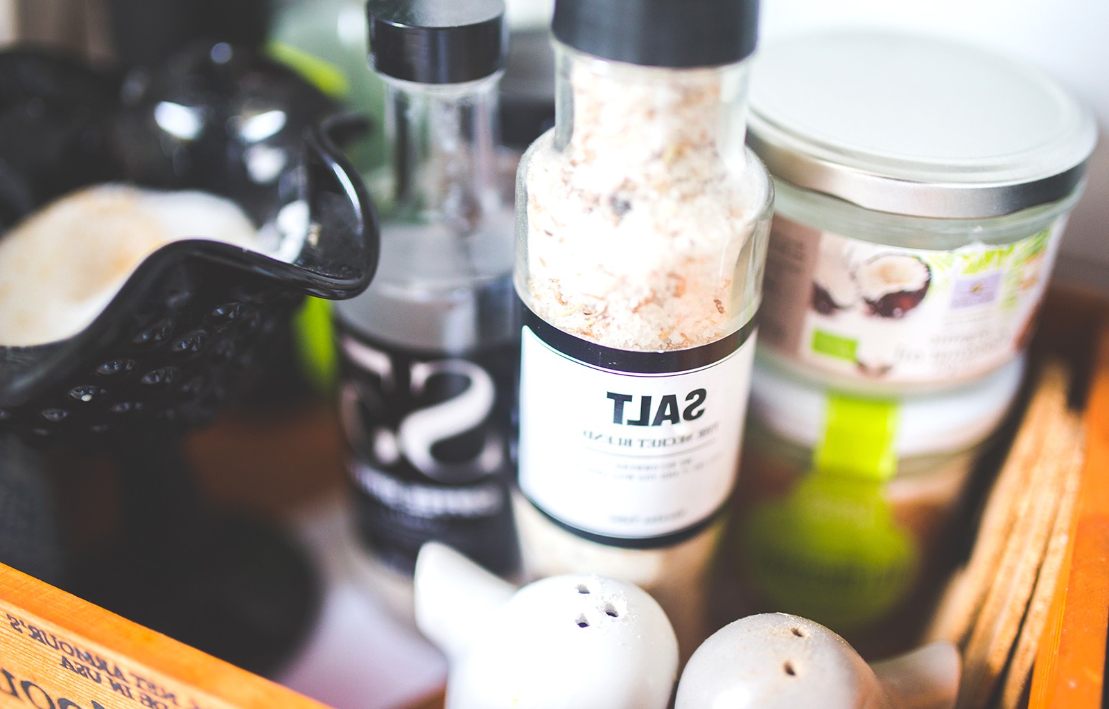 Glass Bottle - 1600x1024 Wallpaper - teahub.io