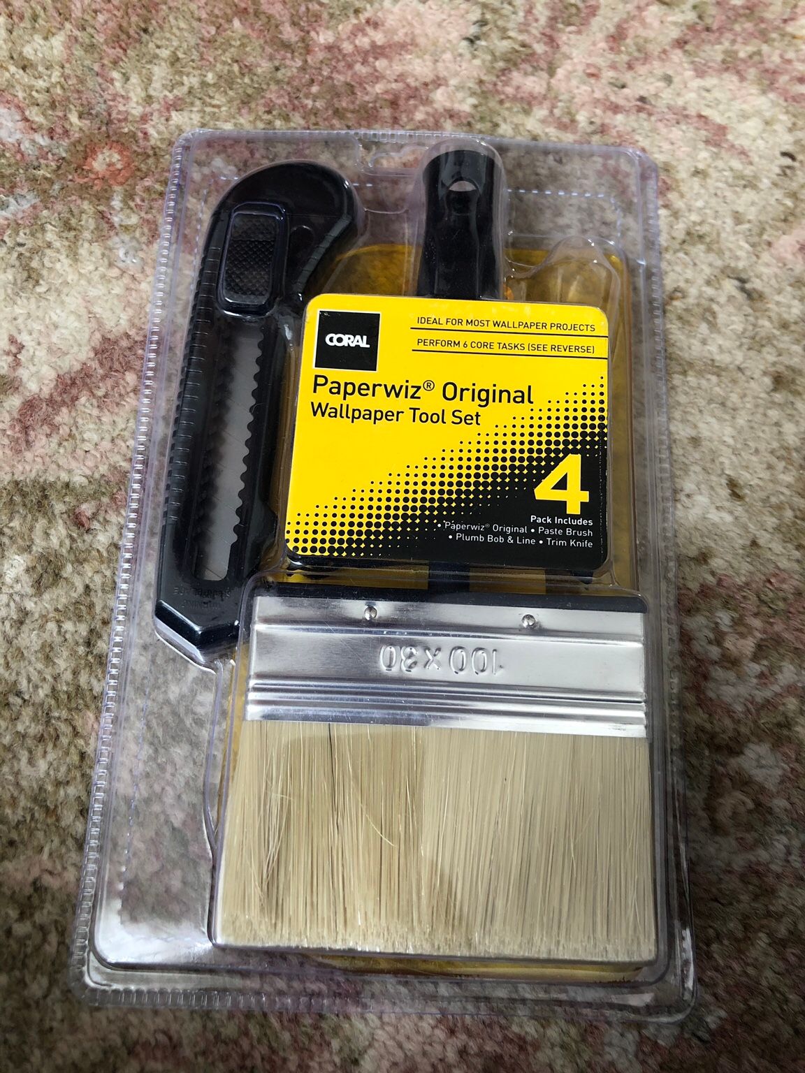 Everything You Need For A Wallpaper Job - Brush - HD Wallpaper 