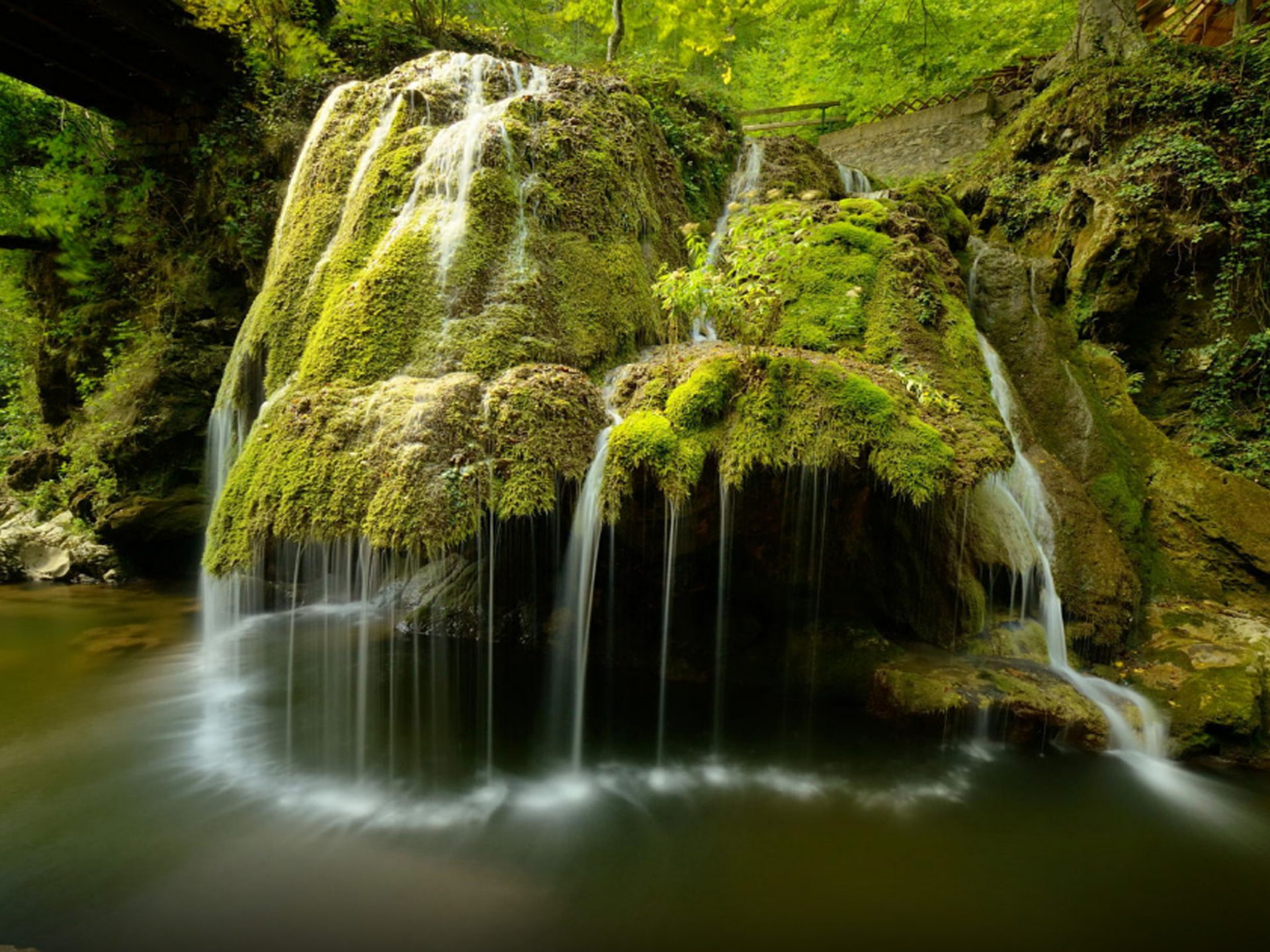 Bigar Waterfall - HD Wallpaper 