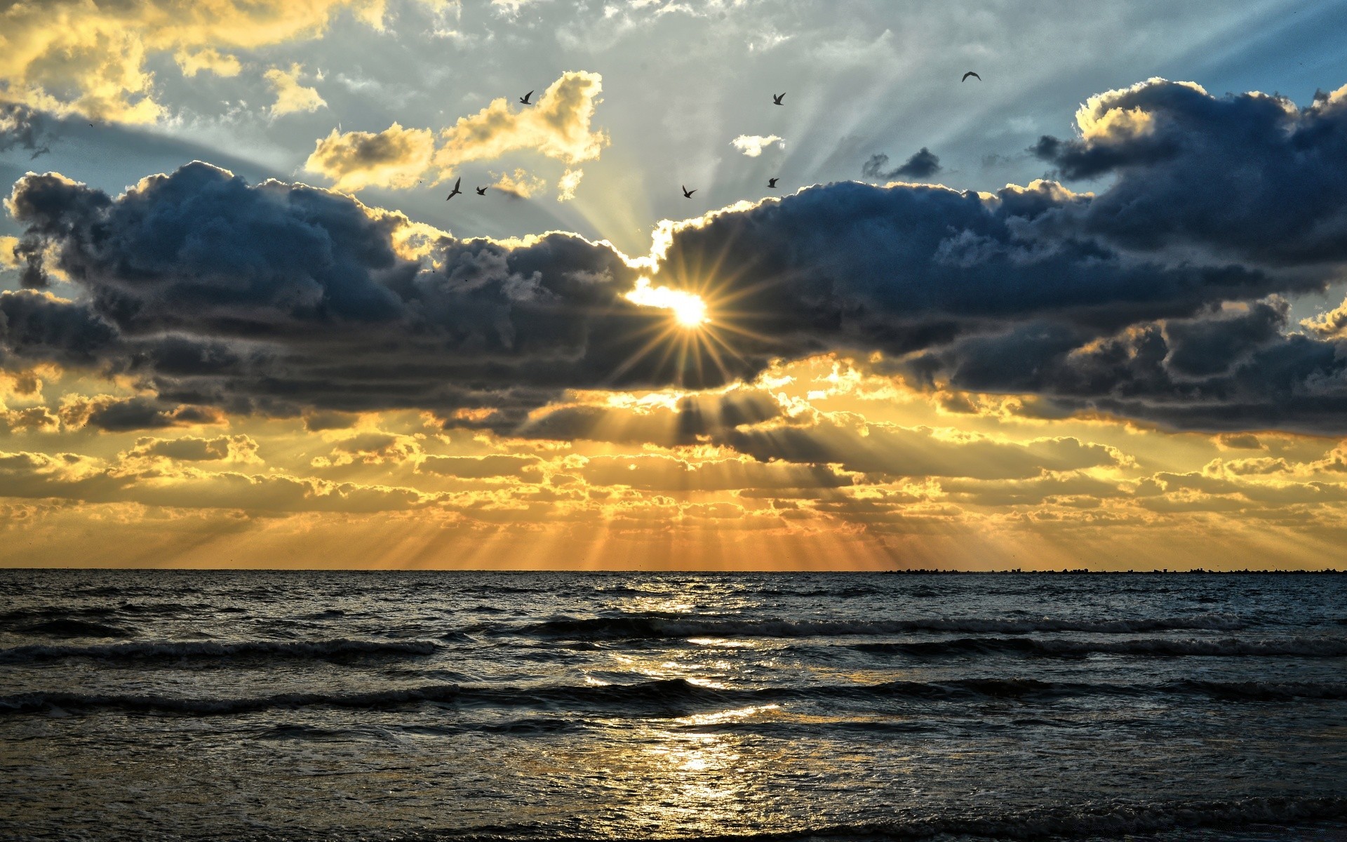 Europe Sunset Water Sun Sea Ocean Dawn Beach Landscape - Ultra-high-definition Television - HD Wallpaper 