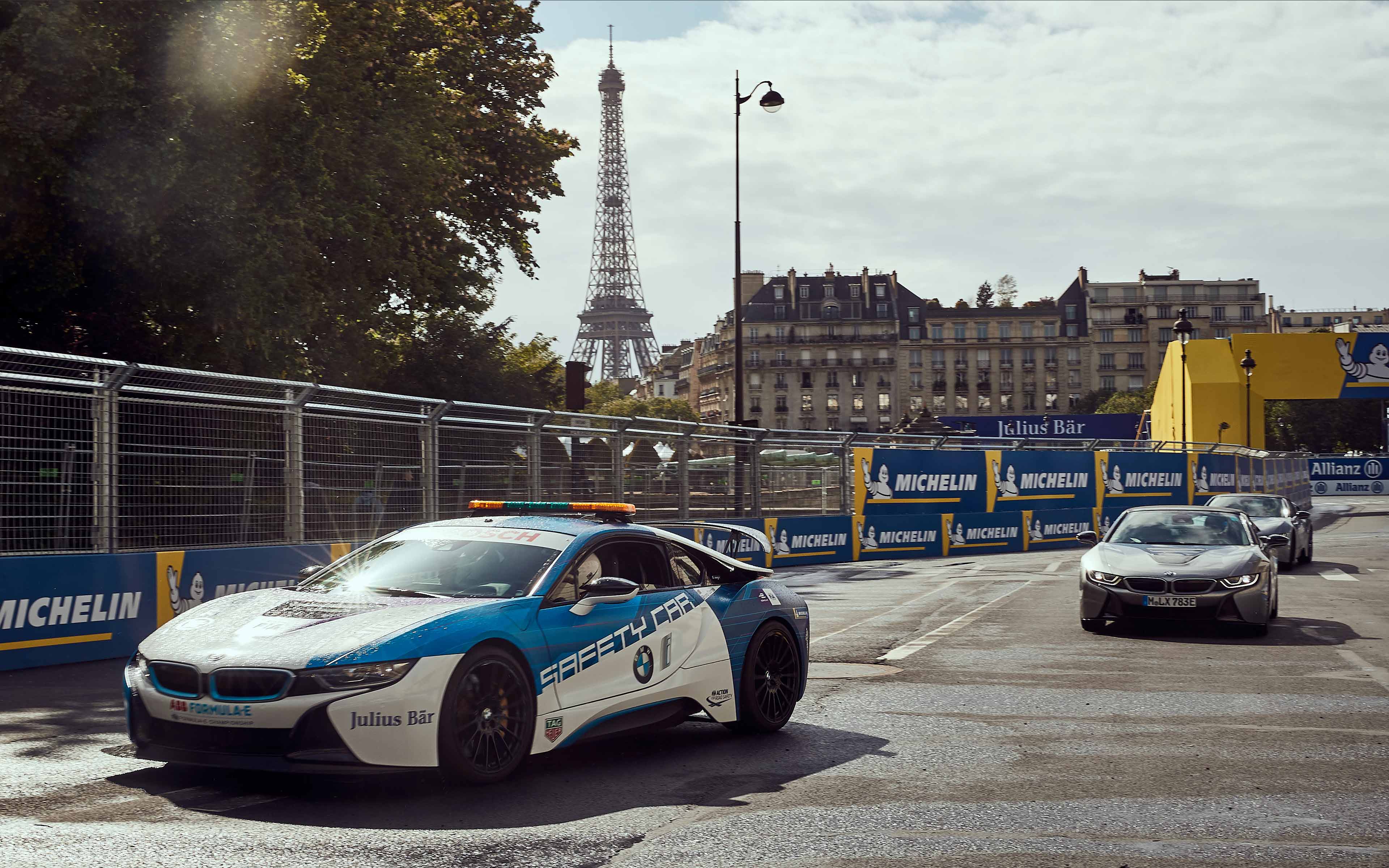 Bmw I8 Safety Car Driving On A Racetrack - Supercar - HD Wallpaper 