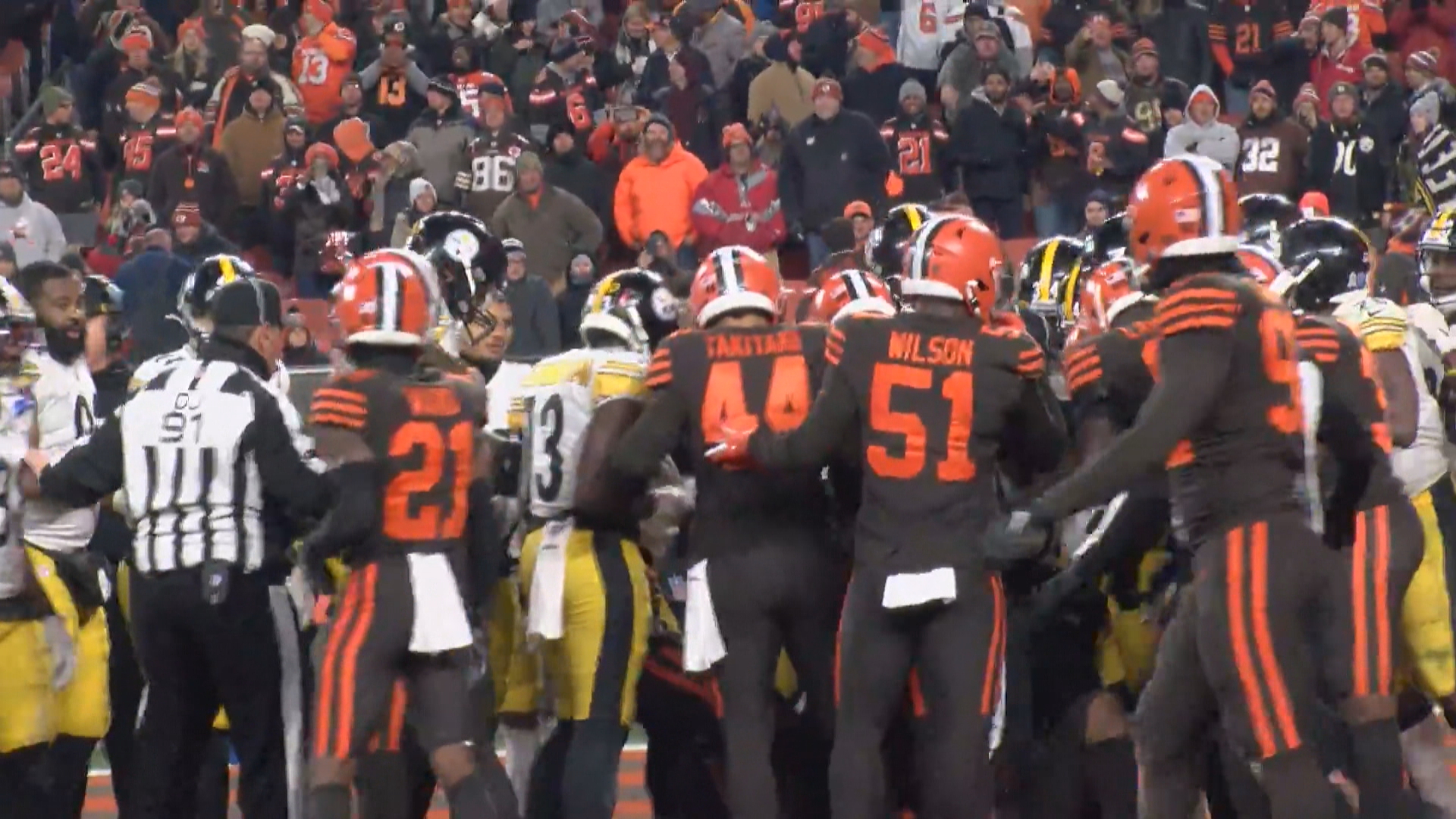 Huddle - HD Wallpaper 