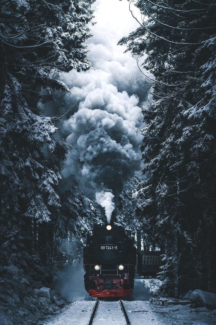 Winter Train - 900x1350 Wallpaper - teahub.io