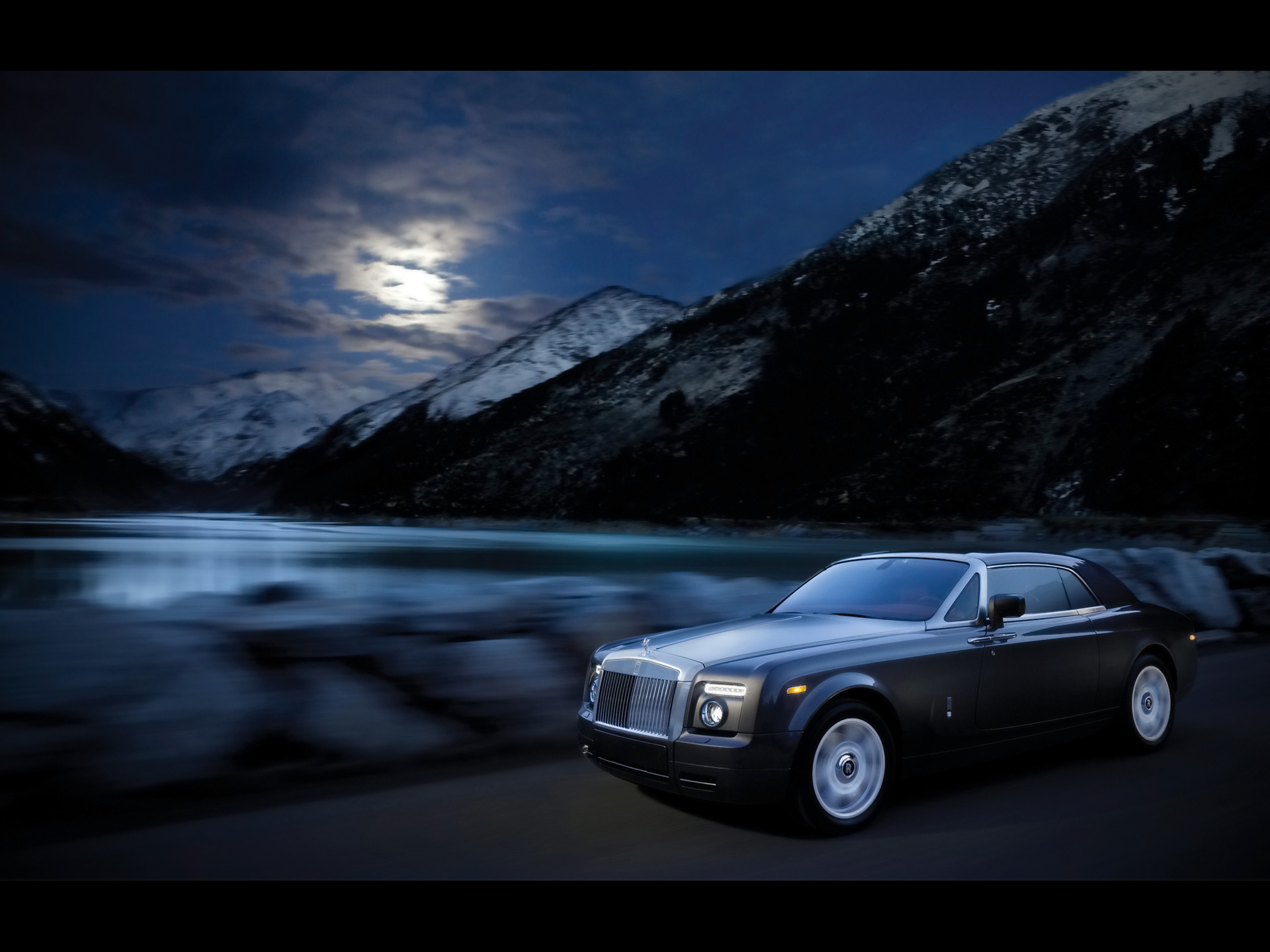 Rolls Royce Phantom Coupe - HD Wallpaper 