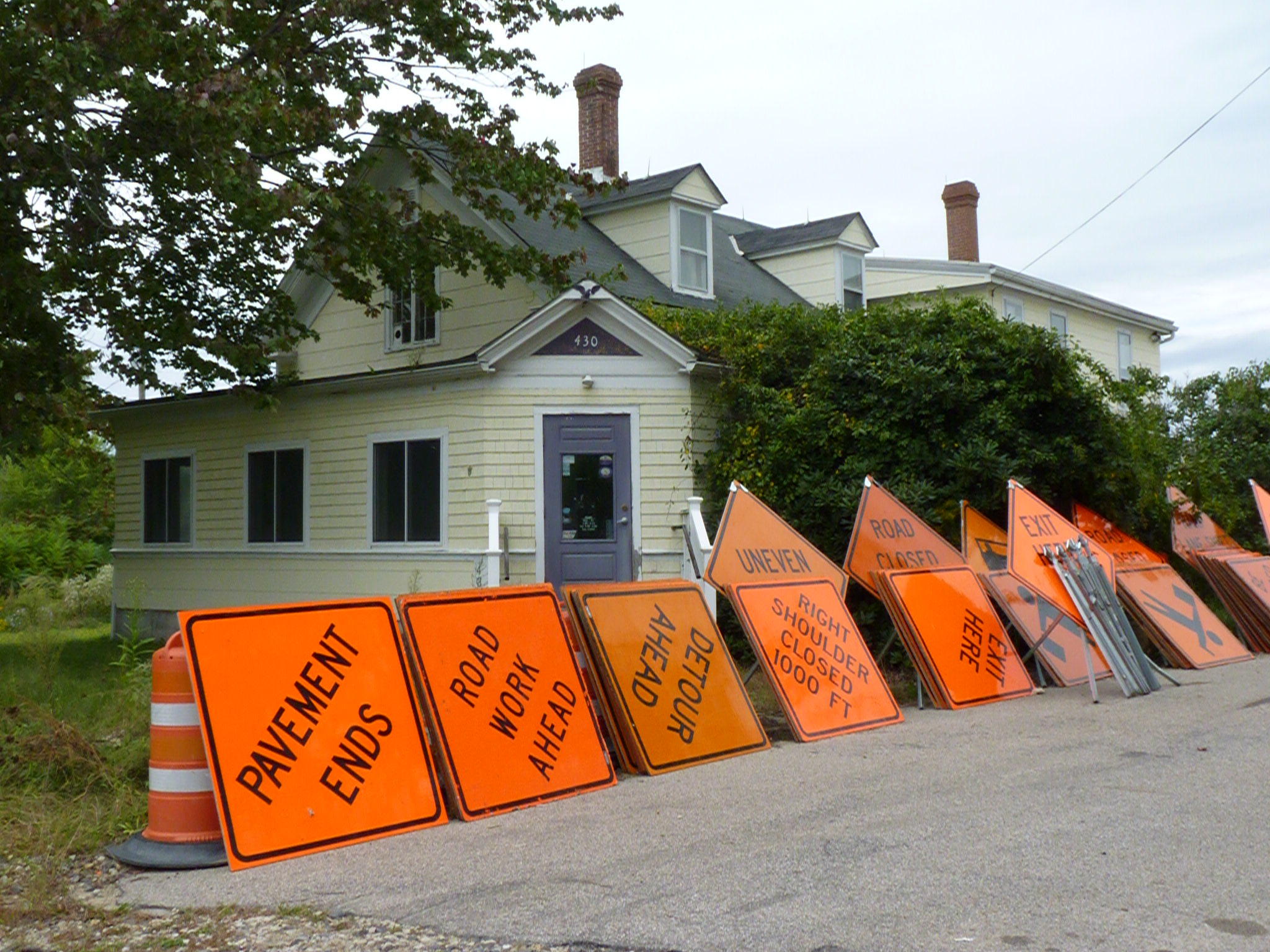 House - HD Wallpaper 