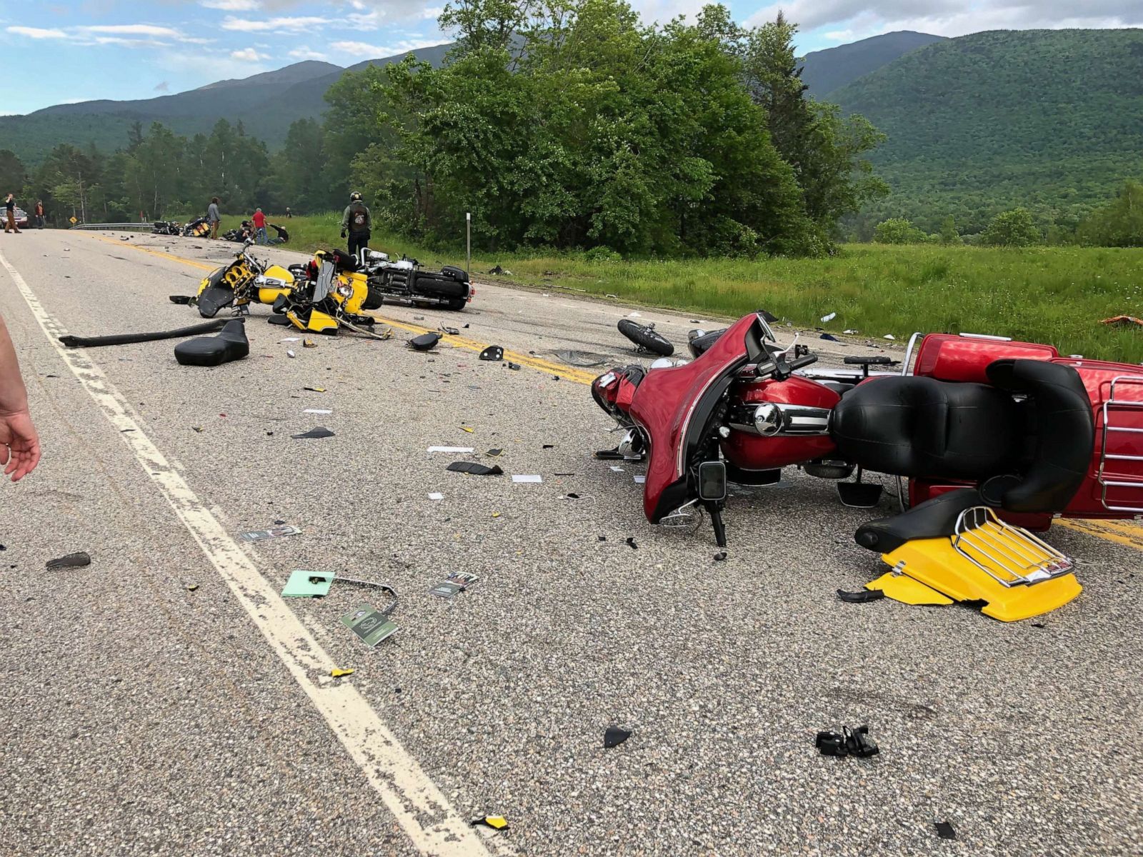 7 Dead Motorcycle Crash - HD Wallpaper 