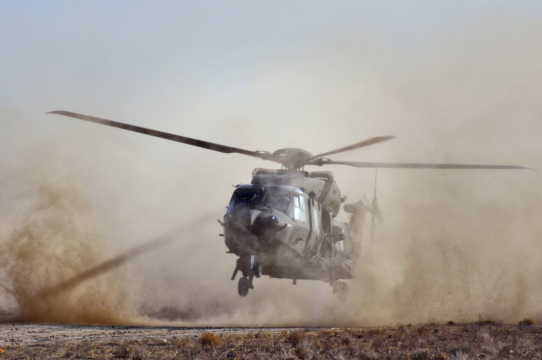 Helicopter Rotor - HD Wallpaper 