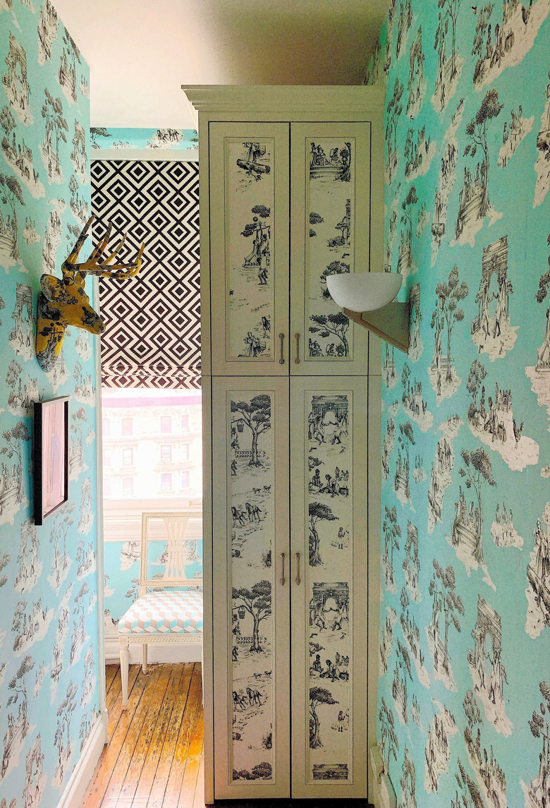 New York Designer Sheila Bridges Used Her Own Harlem - Harlem Toile De Jouy - HD Wallpaper 