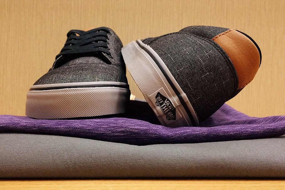 Pair Of Gray Vans New Era Sneakers On Purple Textile, - Shoe - HD Wallpaper 