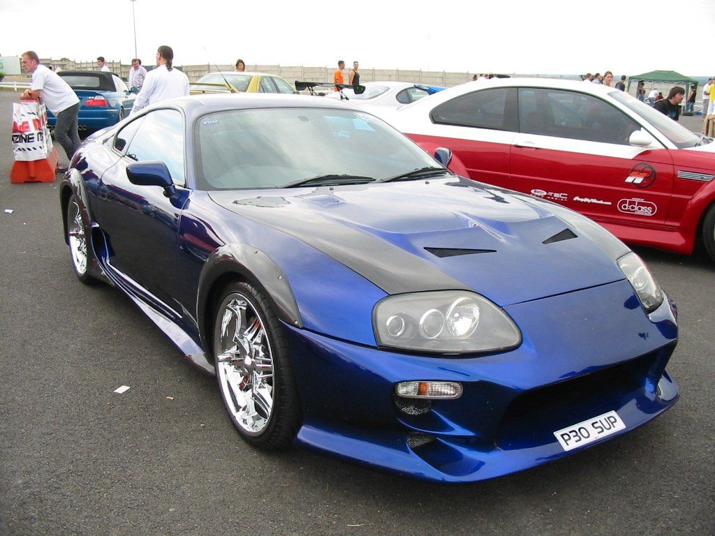 Black And Blue Toyota Supra - HD Wallpaper 