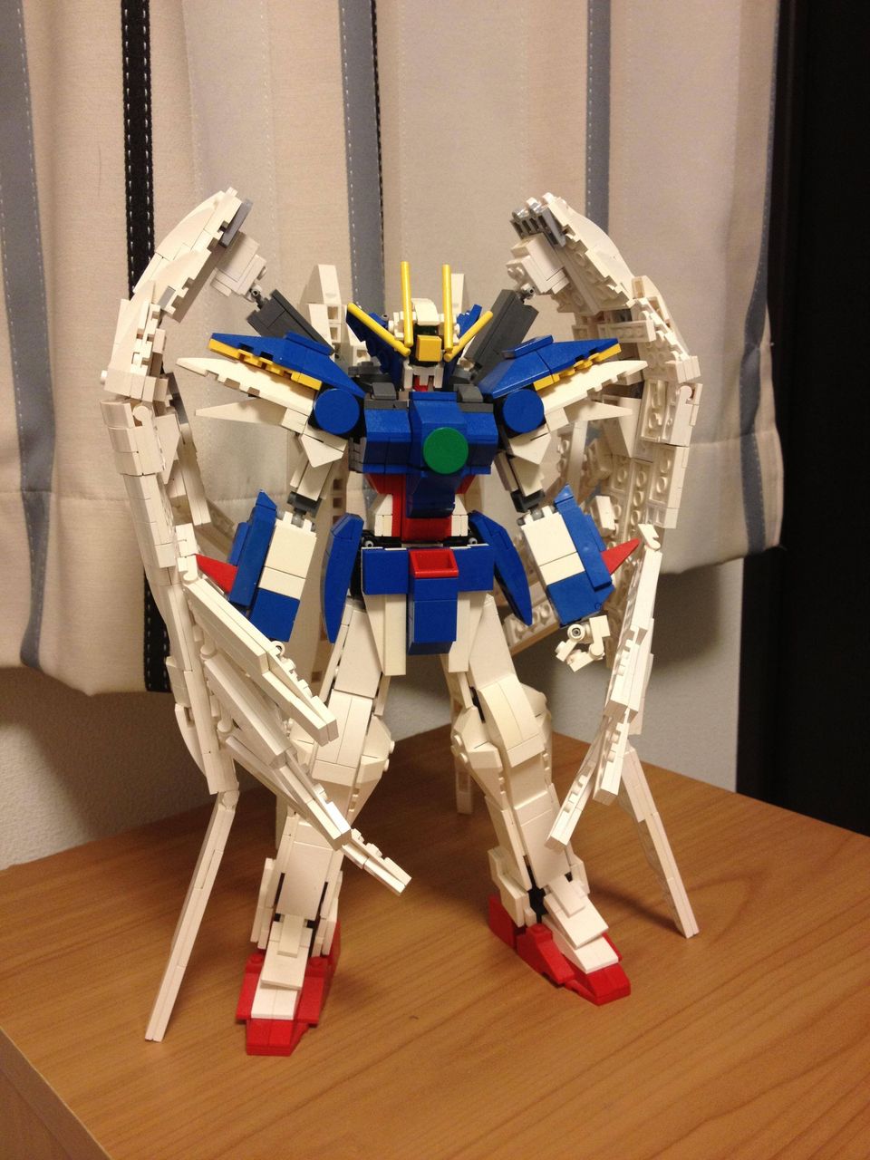 Gundam Wing Lego Sets - HD Wallpaper 