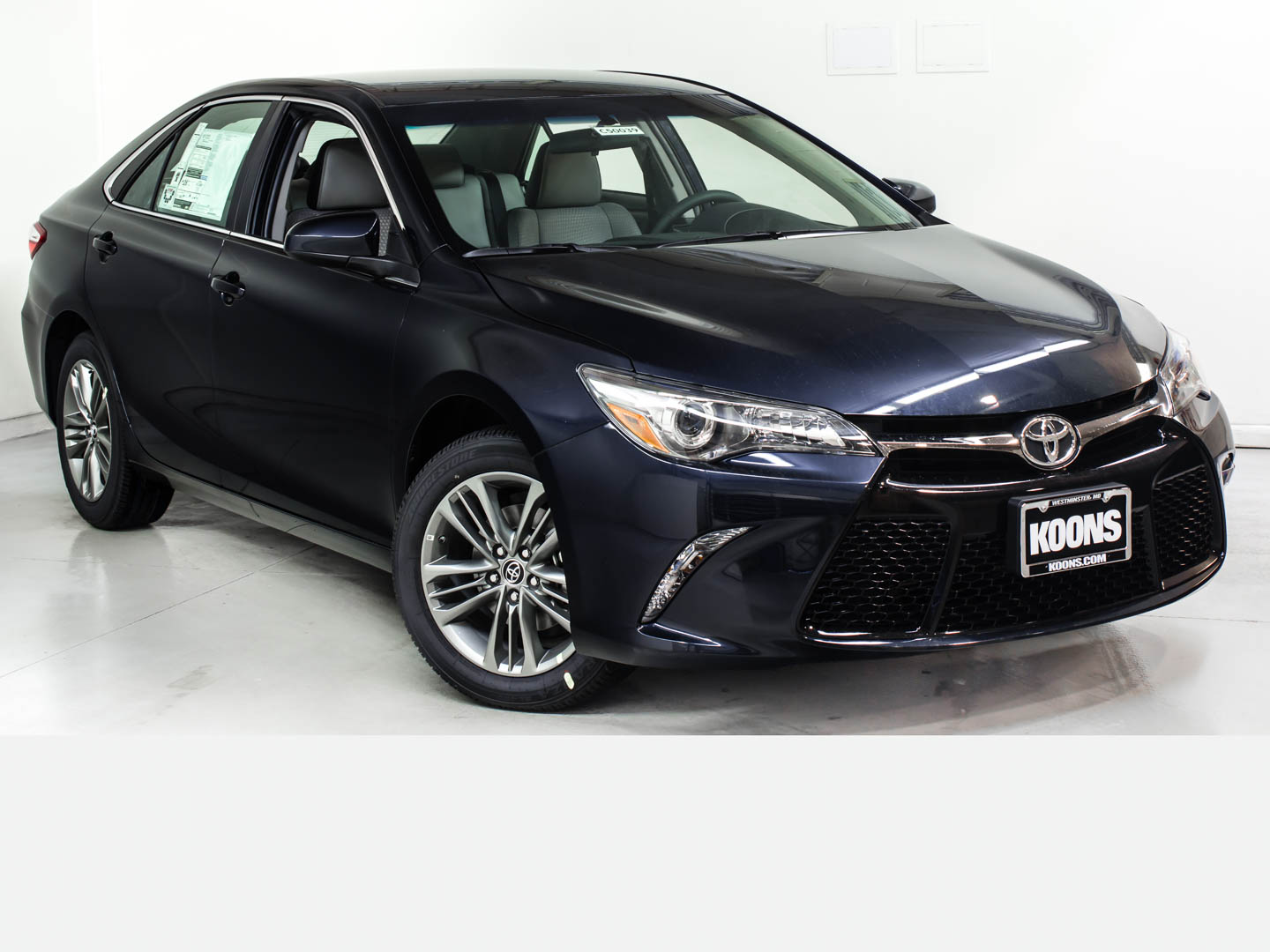 Camry 2015 Black Sport - HD Wallpaper 