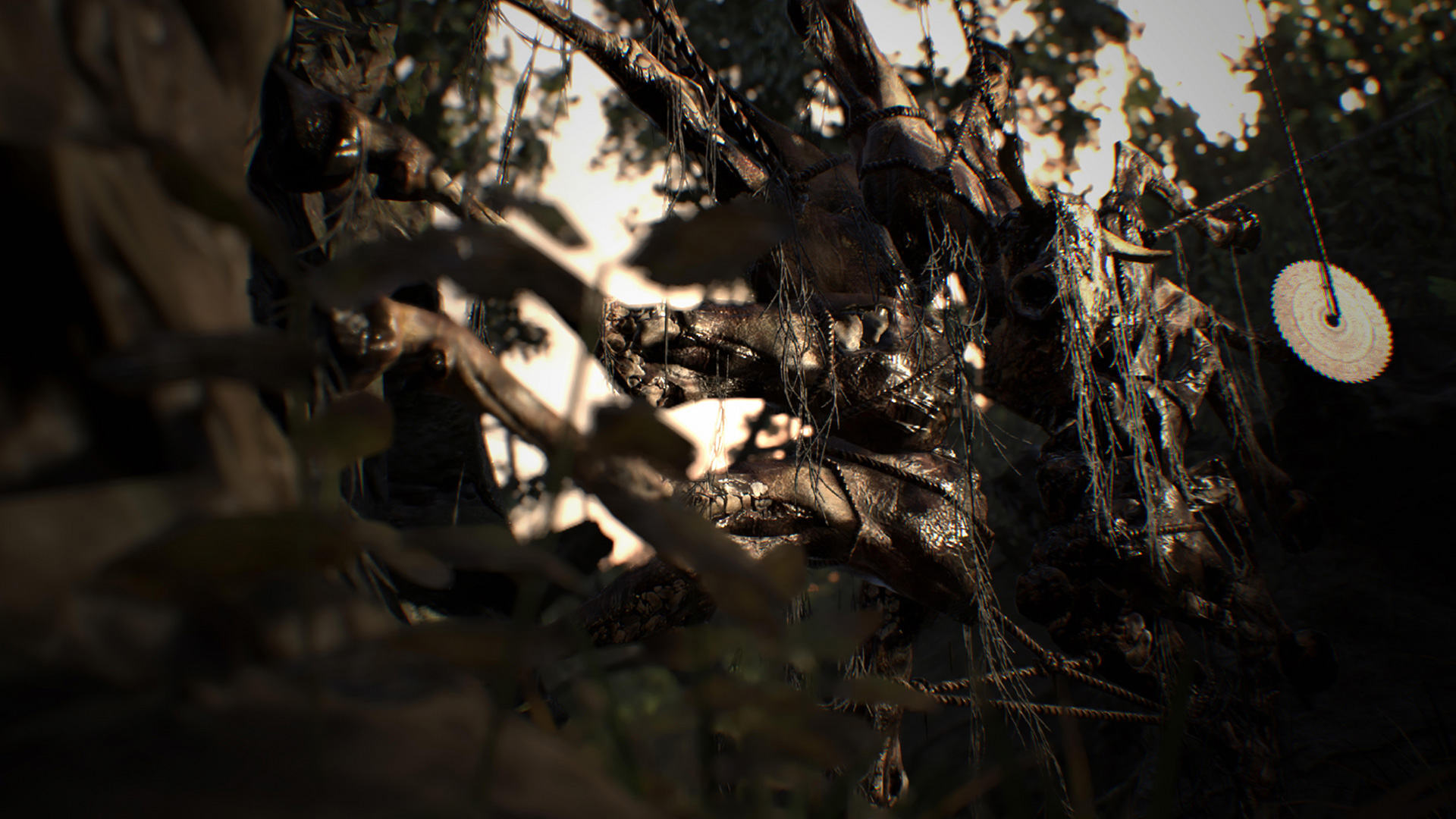 Resident Evil 7 Entrance - HD Wallpaper 