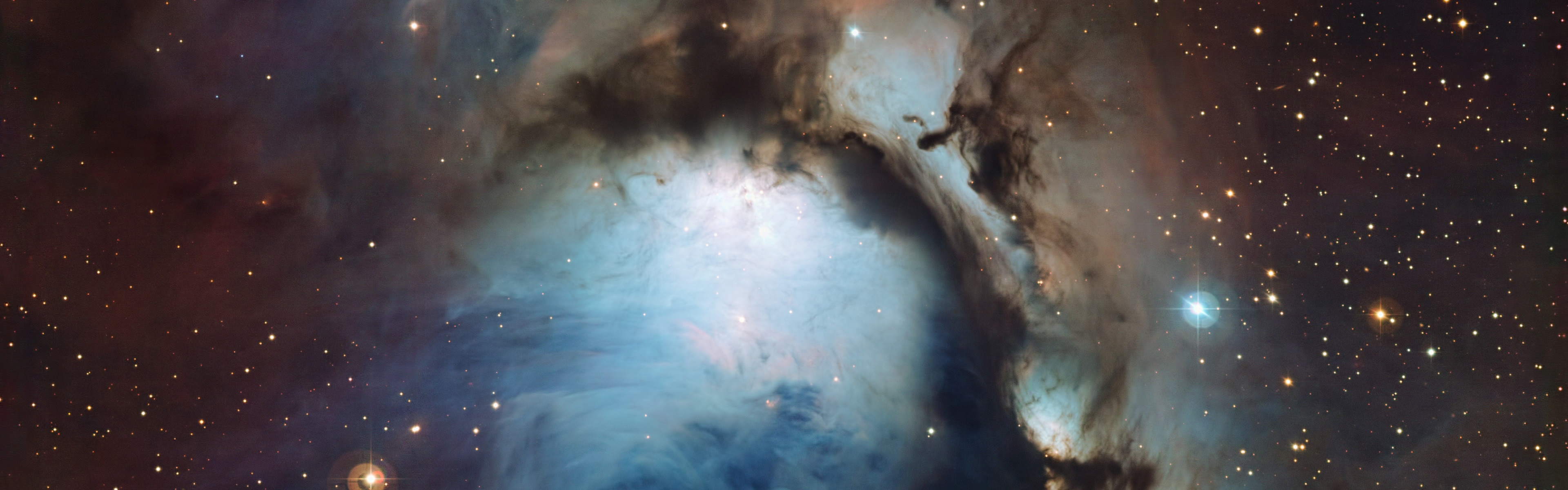 3840x1200, Blue Hole Nebula Panoramic Wallpaper - Messier 78 Or Ngc 2068 - HD Wallpaper 
