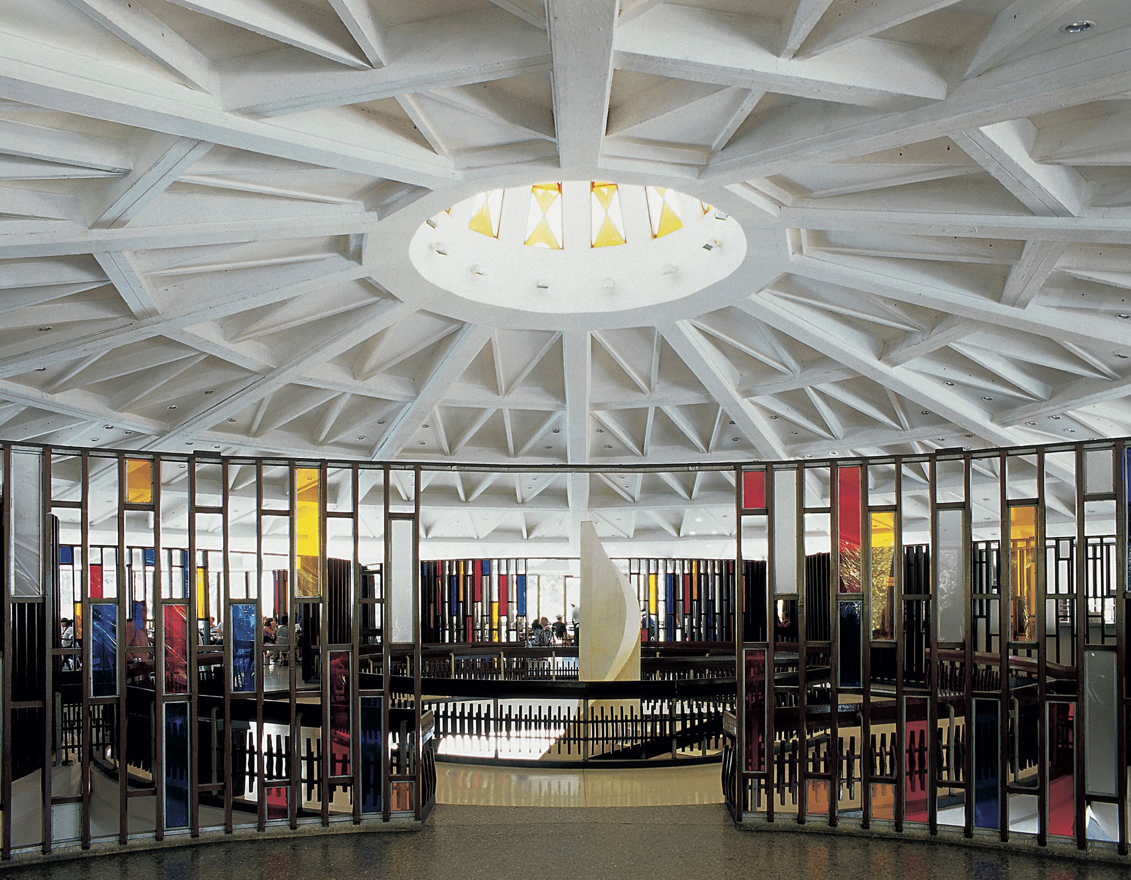 From Our Newly Updated Wallpaper* City Guide To Havana - Heladeria Coppelia La Habana - HD Wallpaper 