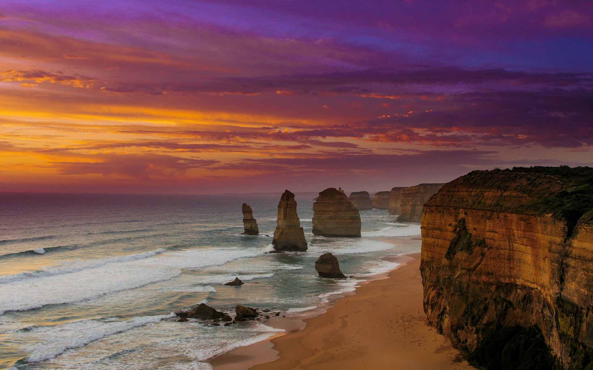 Twelve Apostles Wallpaper 4k - HD Wallpaper 