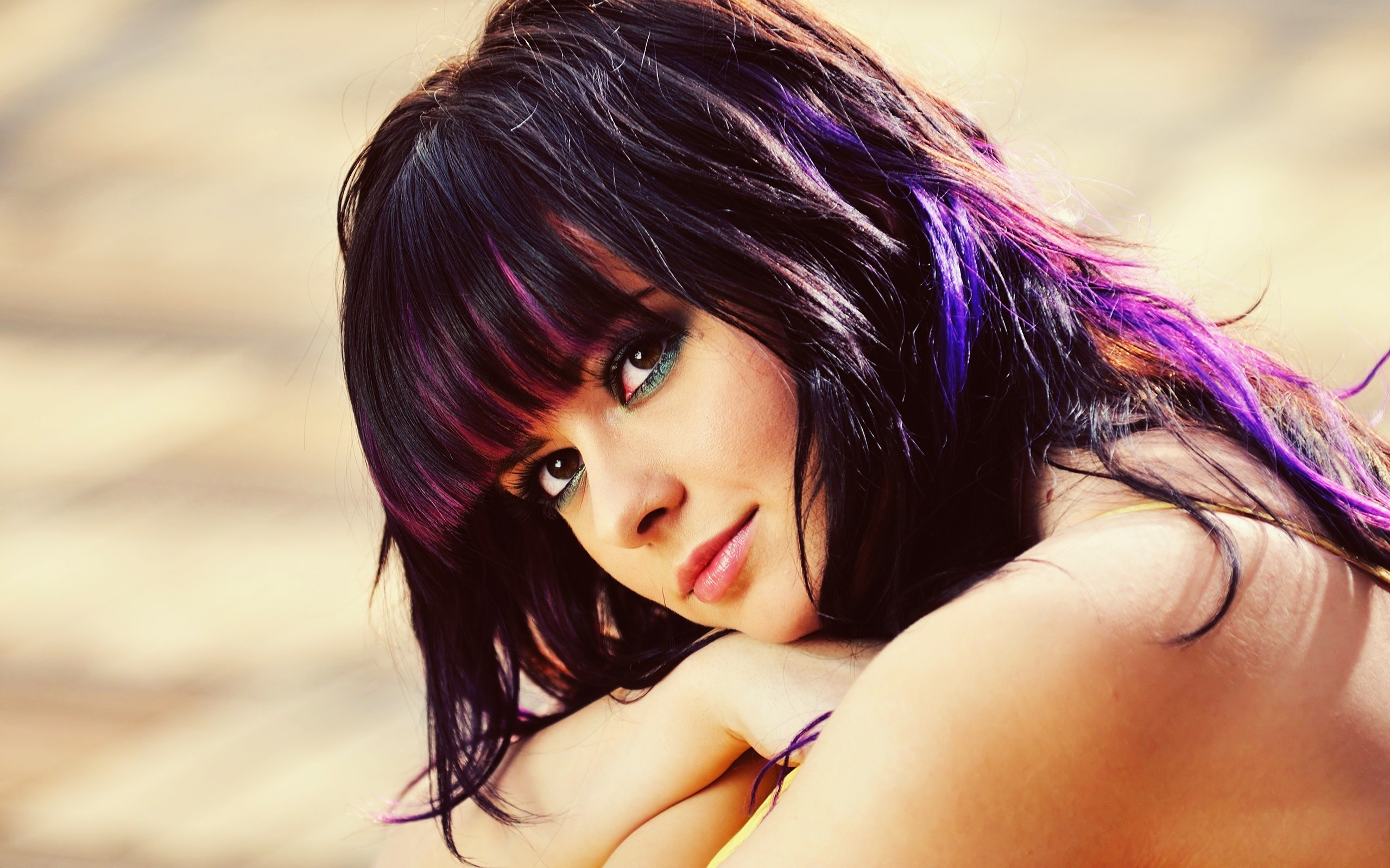 Pretty Girl Wallpaper - HD Wallpaper 