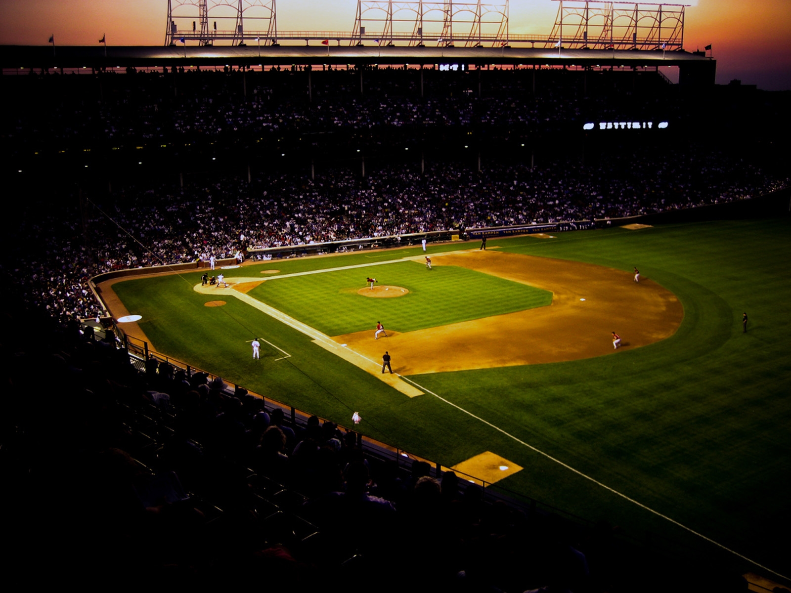 Baseball Field Wallpapers Mobile For Free Wallpaper Baseball Field At Night 1600x1200 Wallpaper Teahub Io