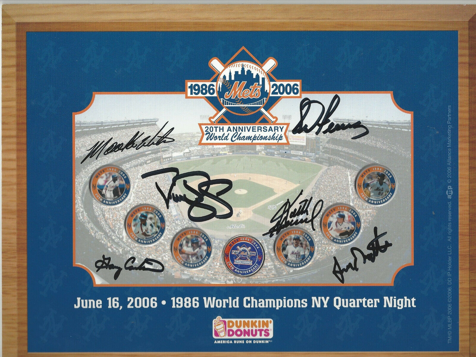 Logos And Uniforms Of The New York Mets - HD Wallpaper 