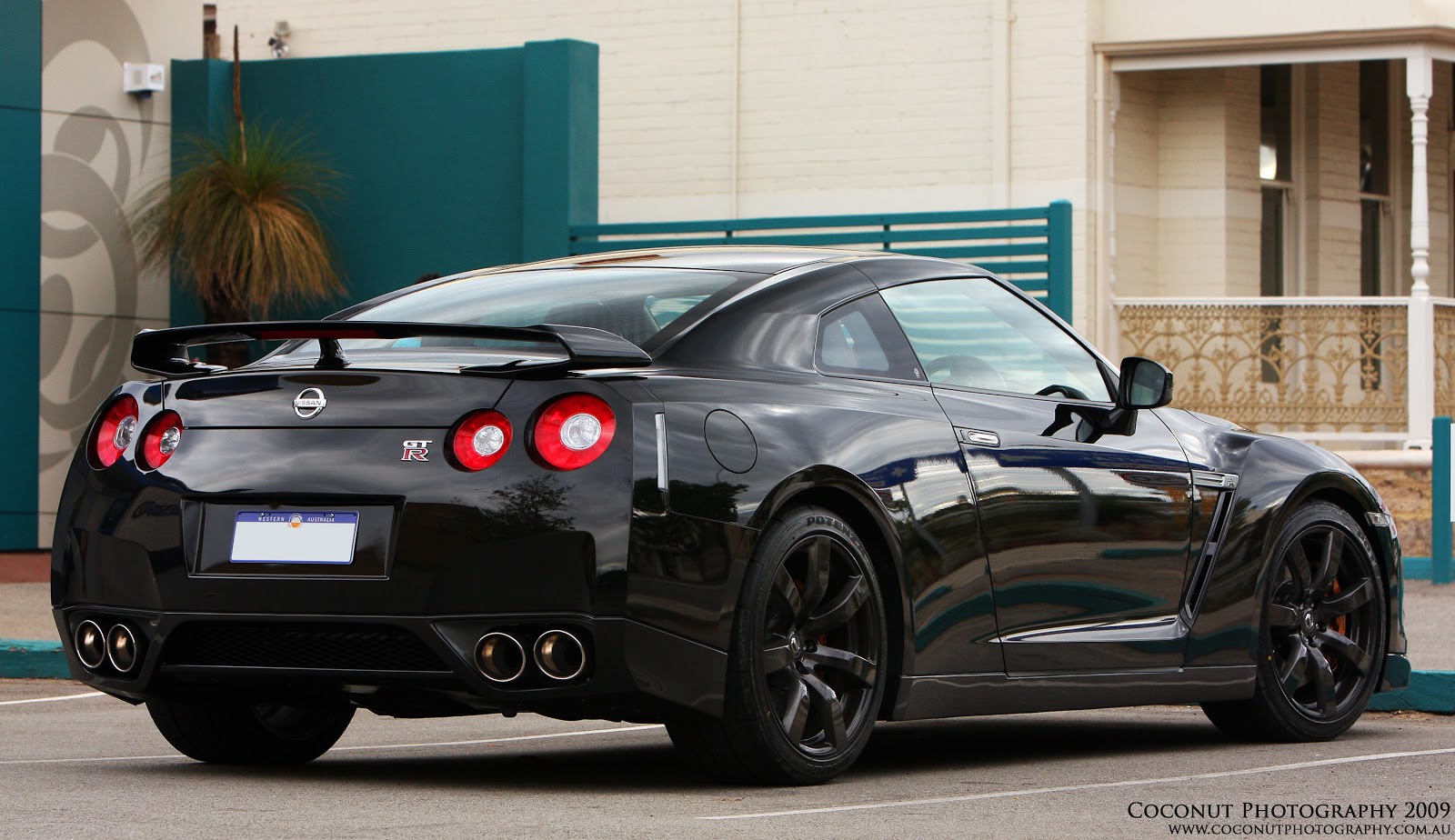 Nissan Gt-r R35 Wallpaper Hd - Nissan Gtr R35 Wallpaper Hd - HD Wallpaper 