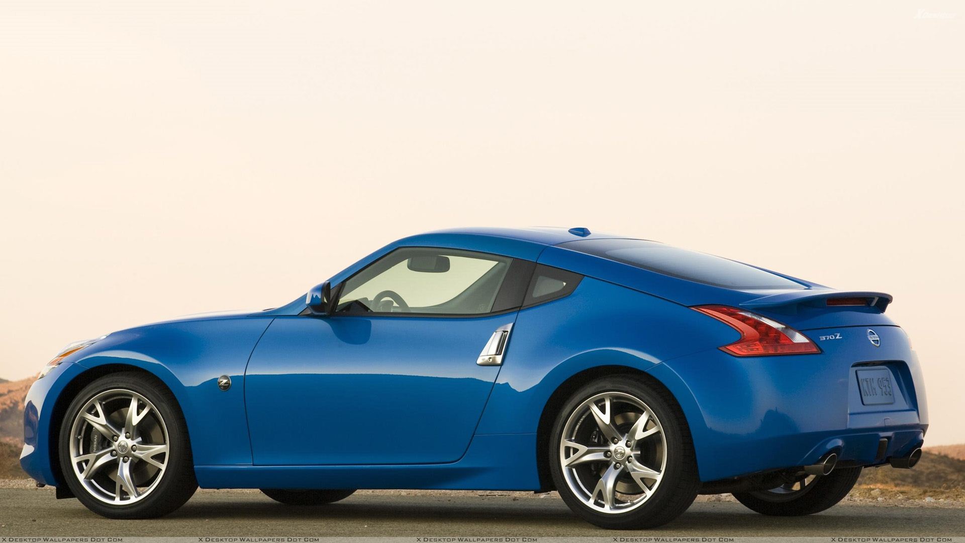 Nissan 370z Roadster Spoiler - HD Wallpaper 