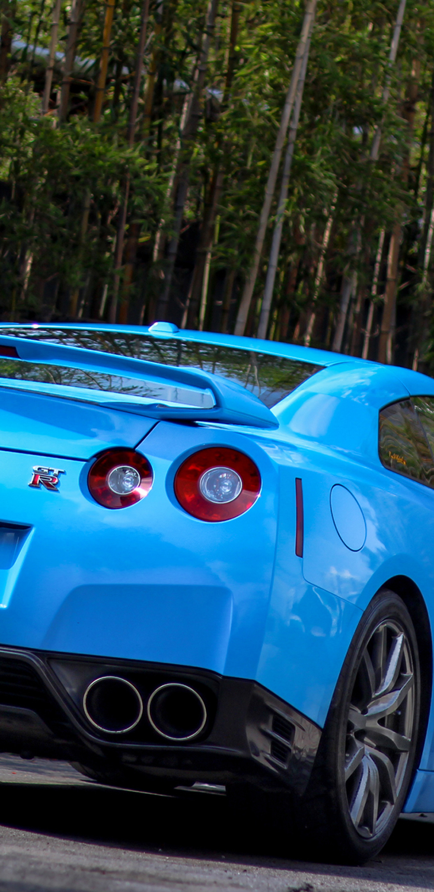 Blue Nissan Gtr R35 - HD Wallpaper 