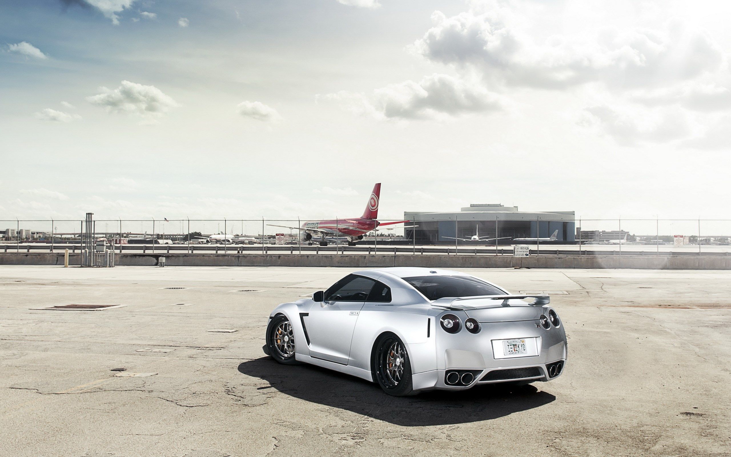 Gtr R35 - HD Wallpaper 