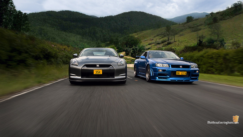 Nissan R34 And R35 - HD Wallpaper 