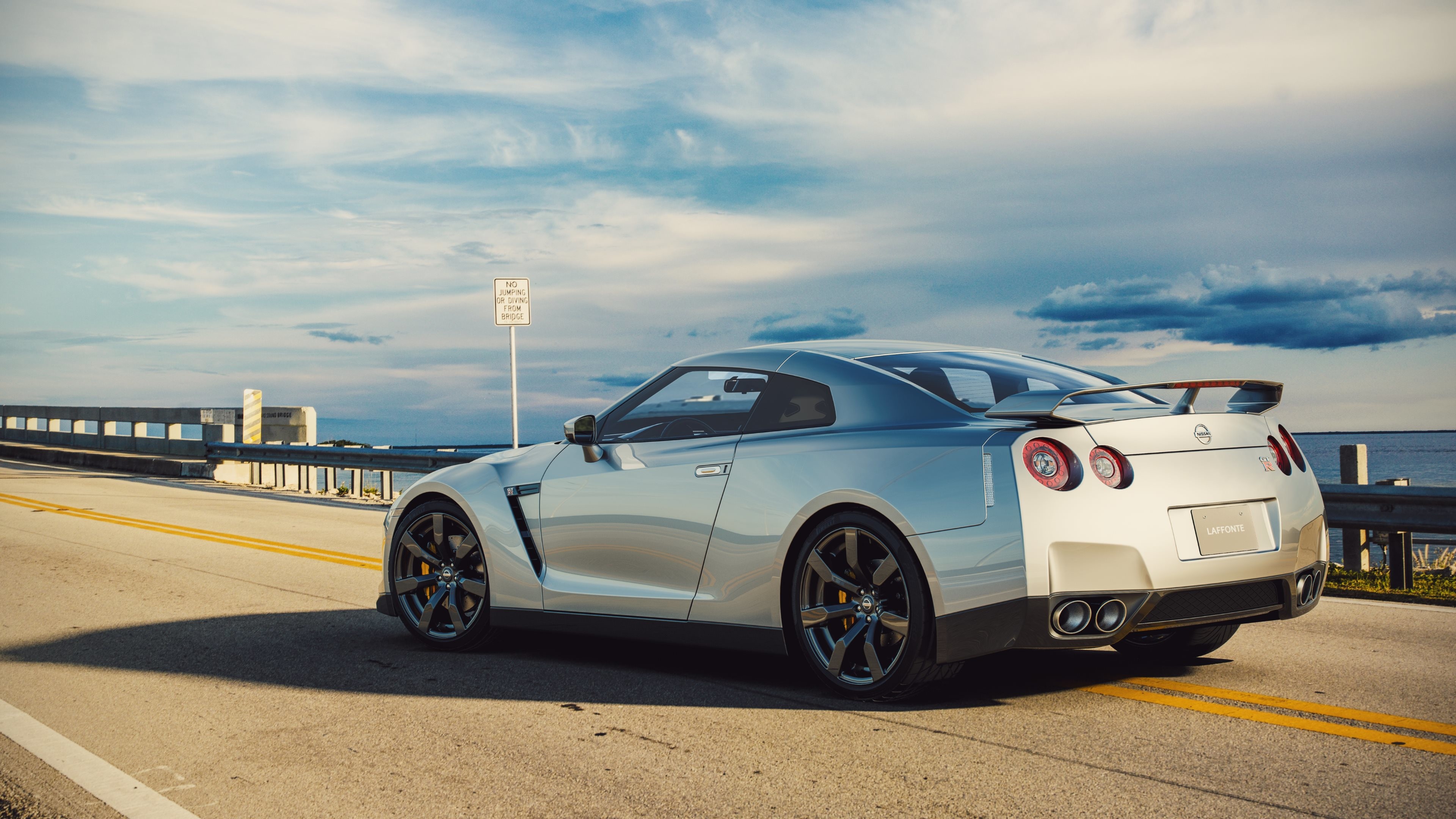 Super Car Nissan Gt R R35 - HD Wallpaper 