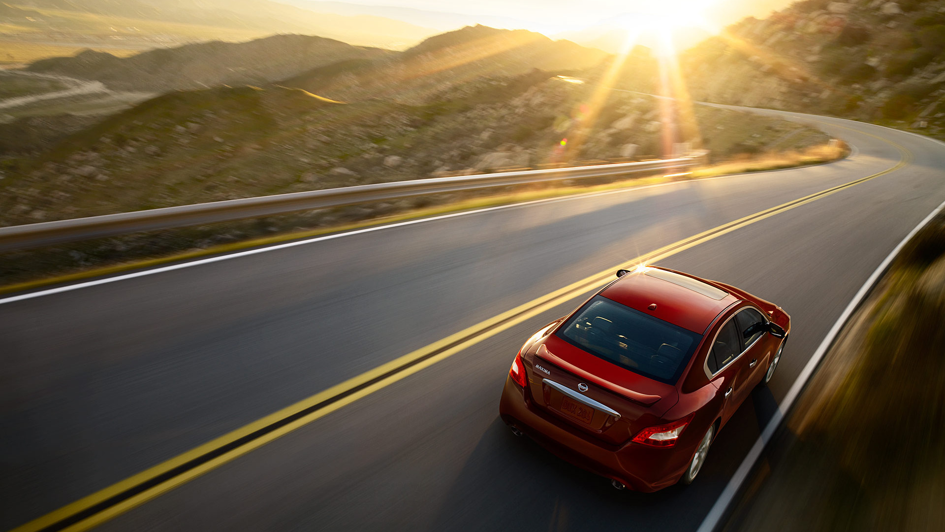 Nissan On The Road - HD Wallpaper 