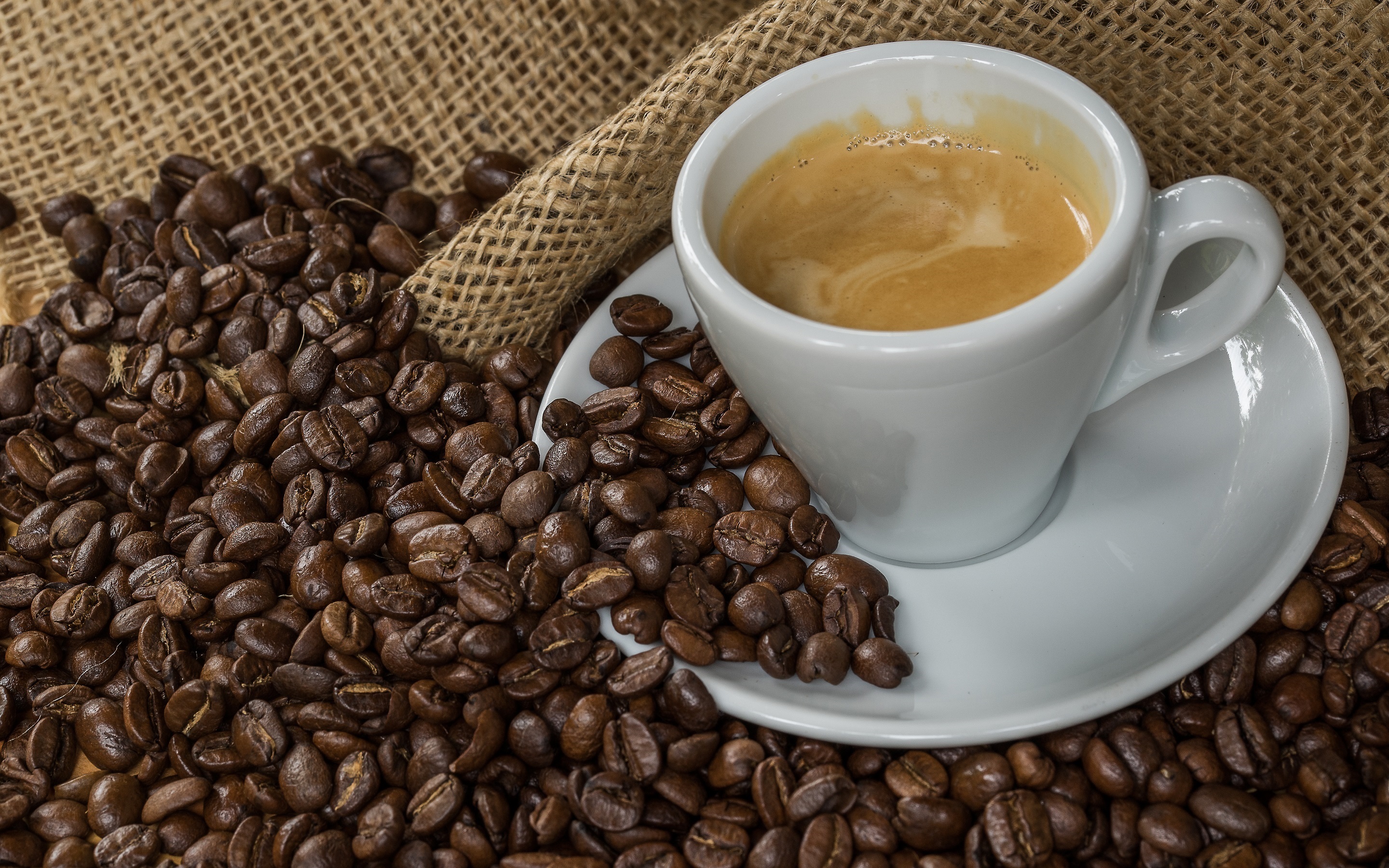 Wallpaper Coffee Beans, Cup, Burlap - Bengali Lovely Good Morning - HD Wallpaper 