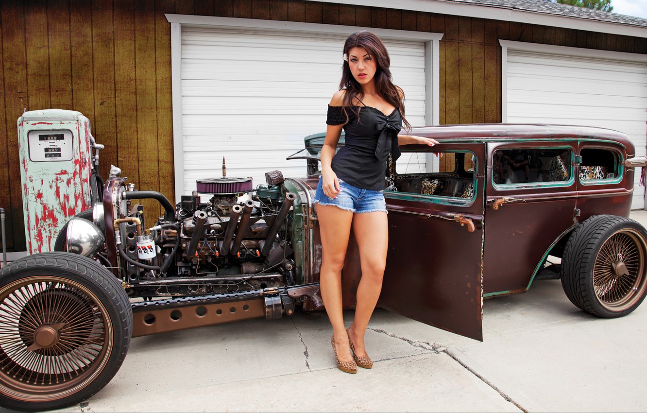 Photo Wallpaper Girl, Look, Machine, Girl, Hot Rod, - Hot Rod And Girl - HD Wallpaper 