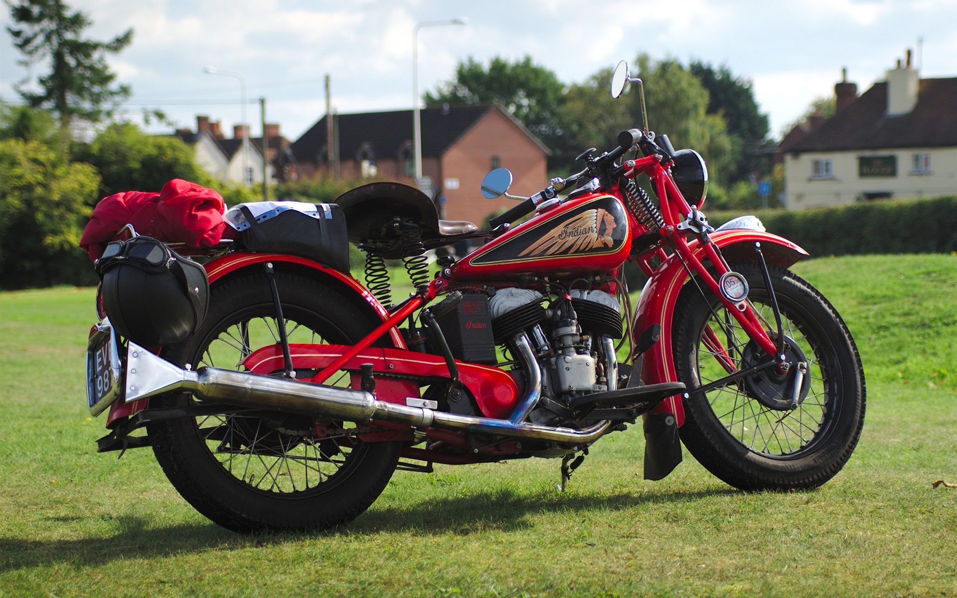 Wallpaper Indian Red Motorcycle - Indian Bike - HD Wallpaper 