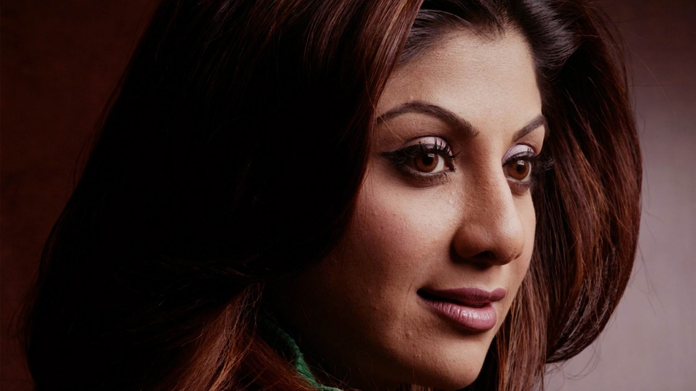 Shilpa Shetty Indian Beauty Wallpapers - Shilpa Shetty Face Hd - HD Wallpaper 