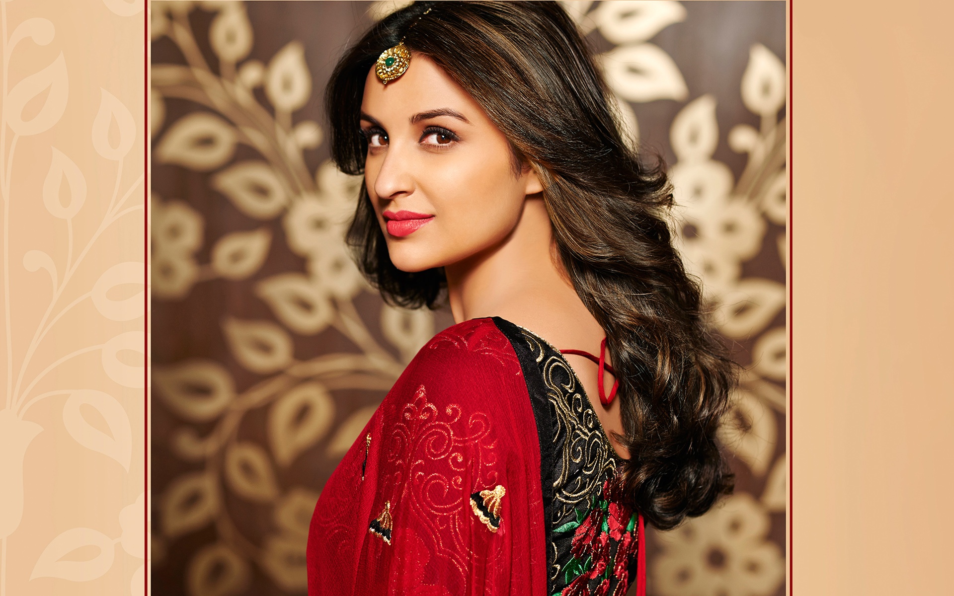Full Hd Parineeti Chopra - HD Wallpaper 