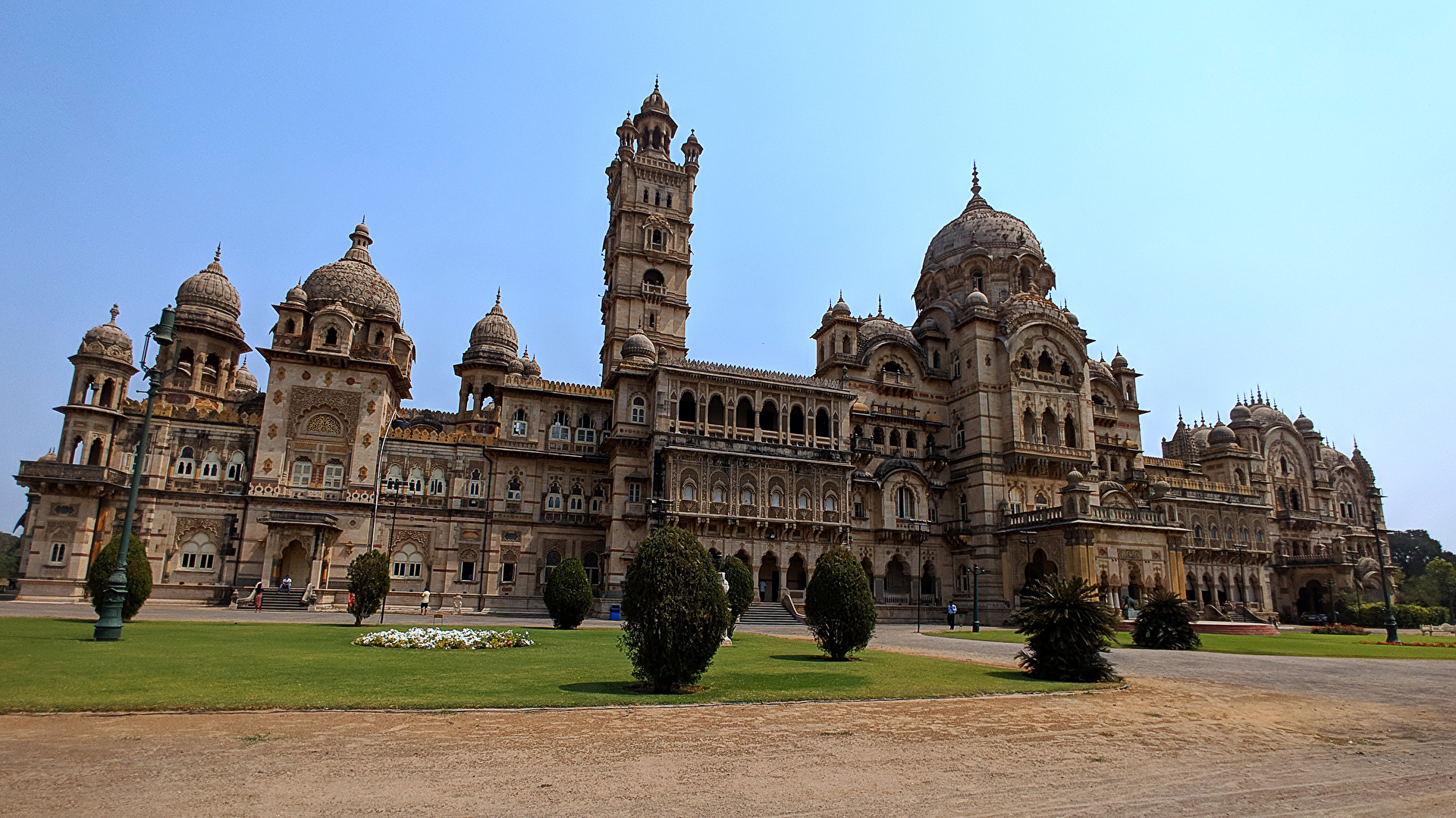 Laxmi Vilas Palace, Vadodara - HD Wallpaper 
