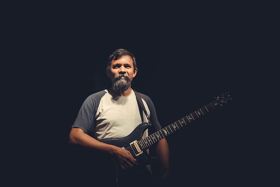 India, Kozhikode, Butterfly, Lighting, Candid, Concert, - Concert - HD Wallpaper 