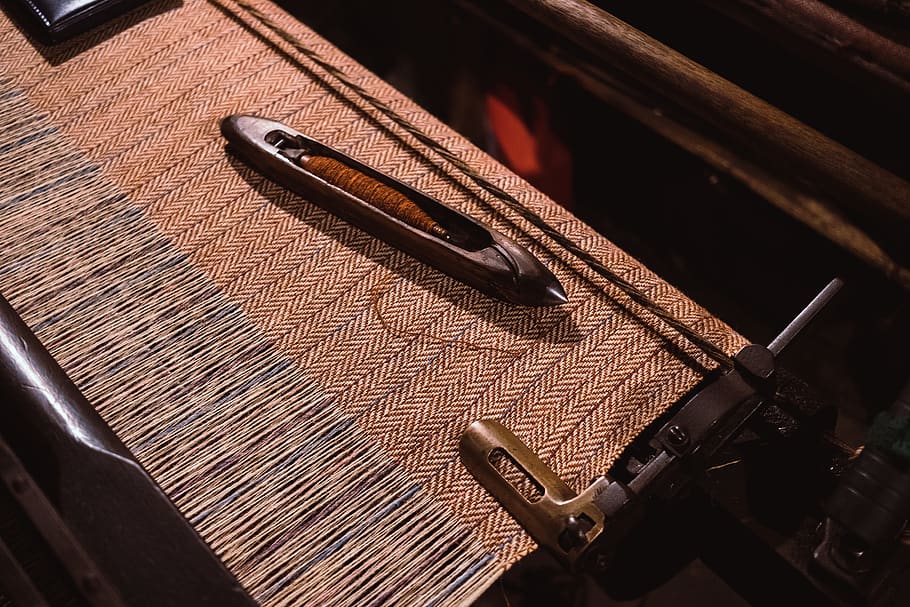 Pen, Harris Tweed, Clothe, Textile, Gun, Weaponry, - HD Wallpaper 