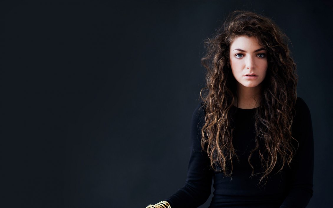 Download Wallpaper Lorde - HD Wallpaper 