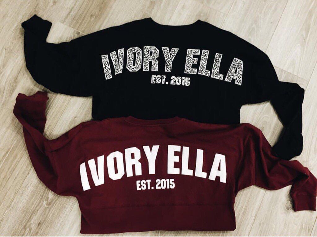 Ivory Ella Wallpaper - Wood - HD Wallpaper 